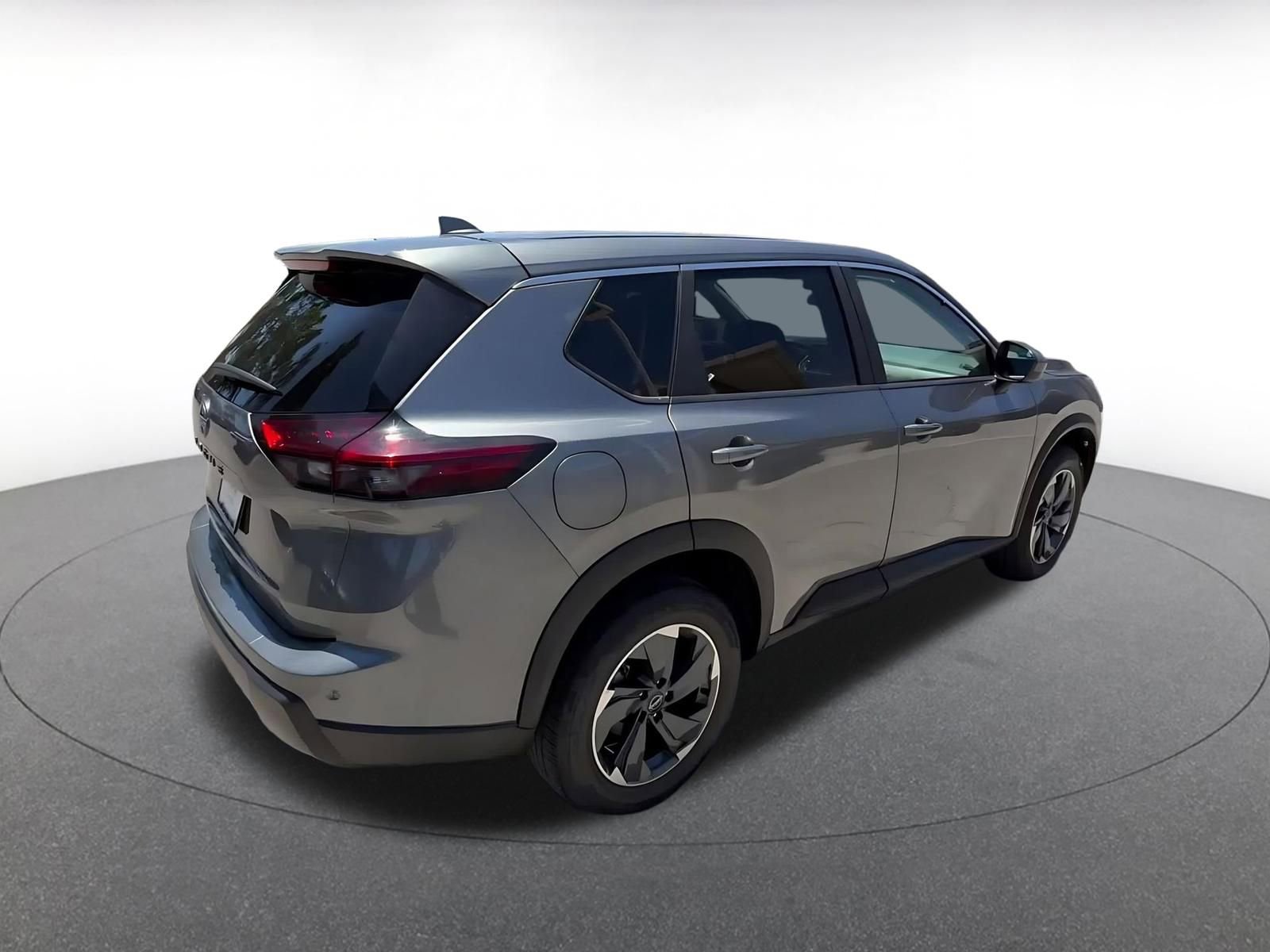 Thumbnail: 2025 Nissan Rogue - 15