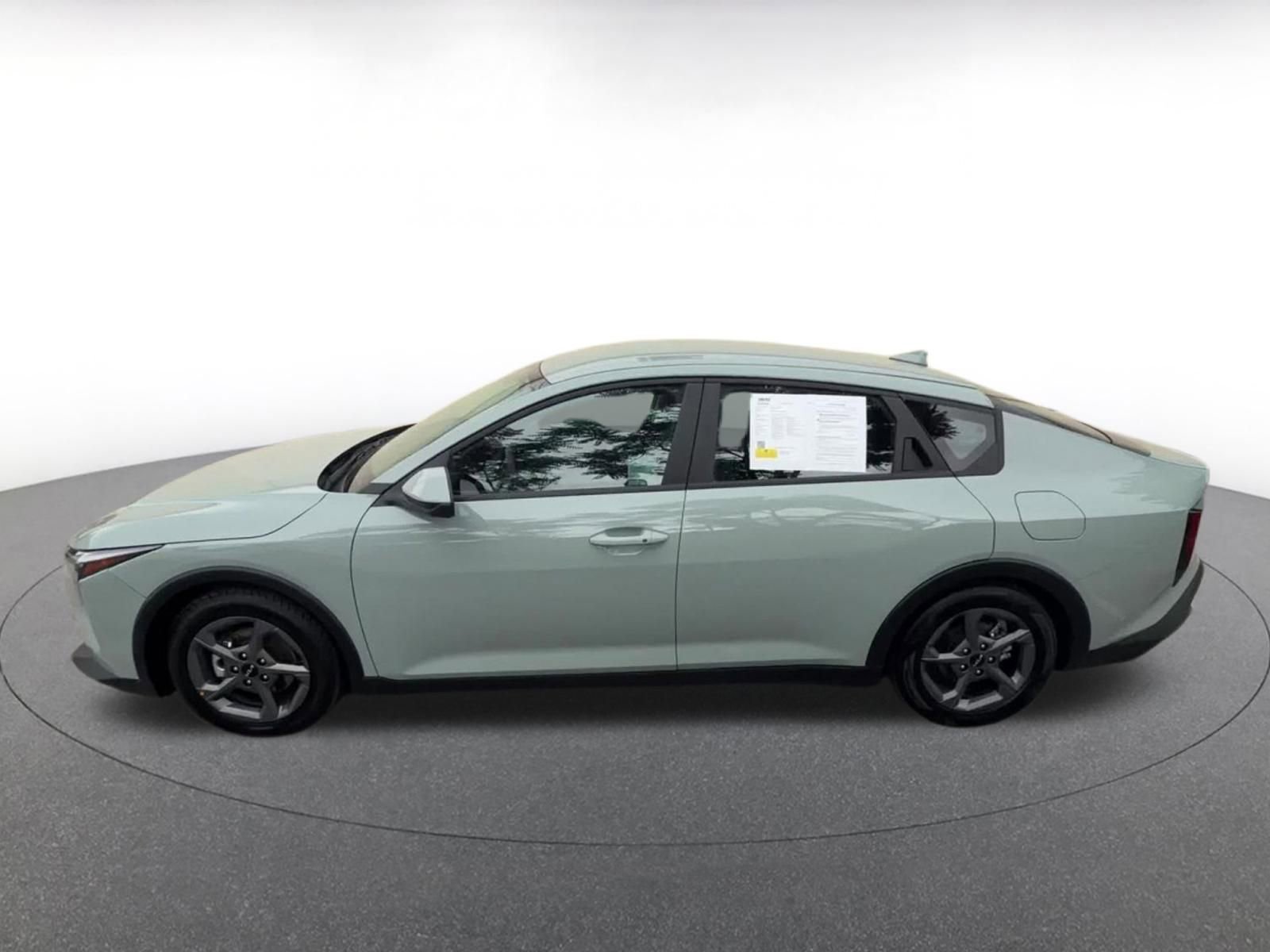 Thumbnail: 2025 Kia K4 - 9