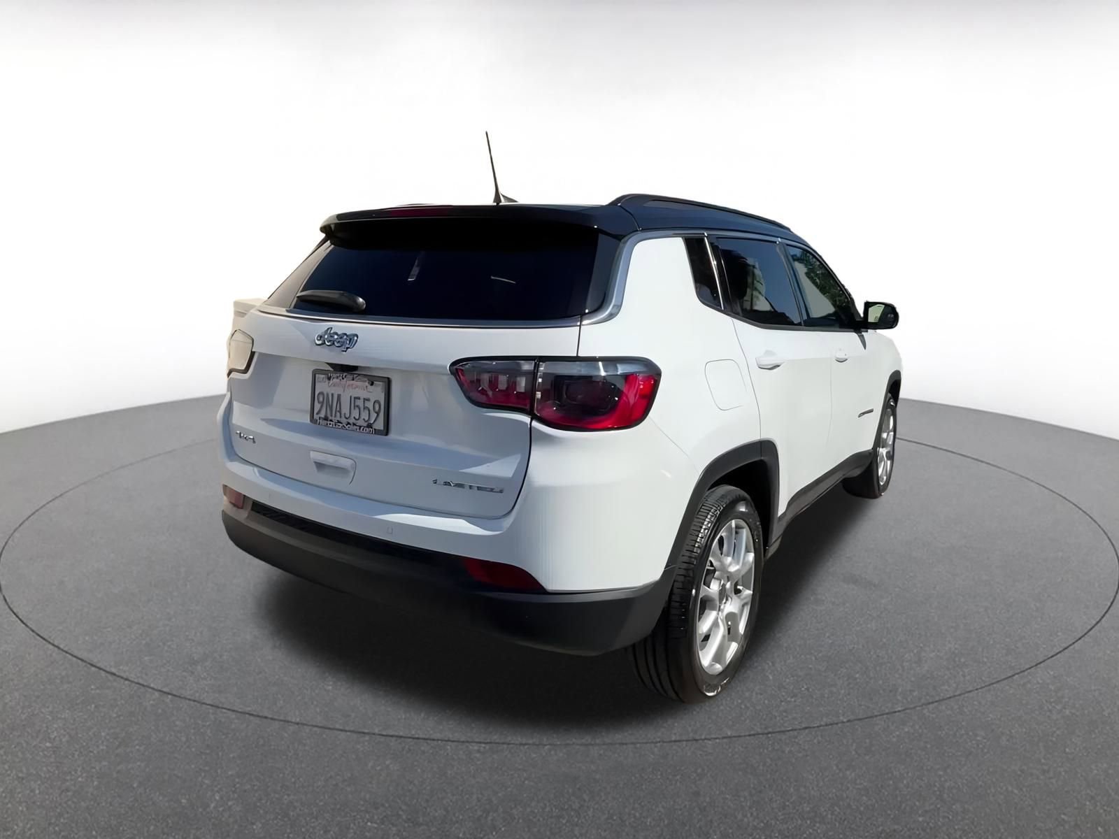 Thumbnail: 2025 Jeep Compass - 14