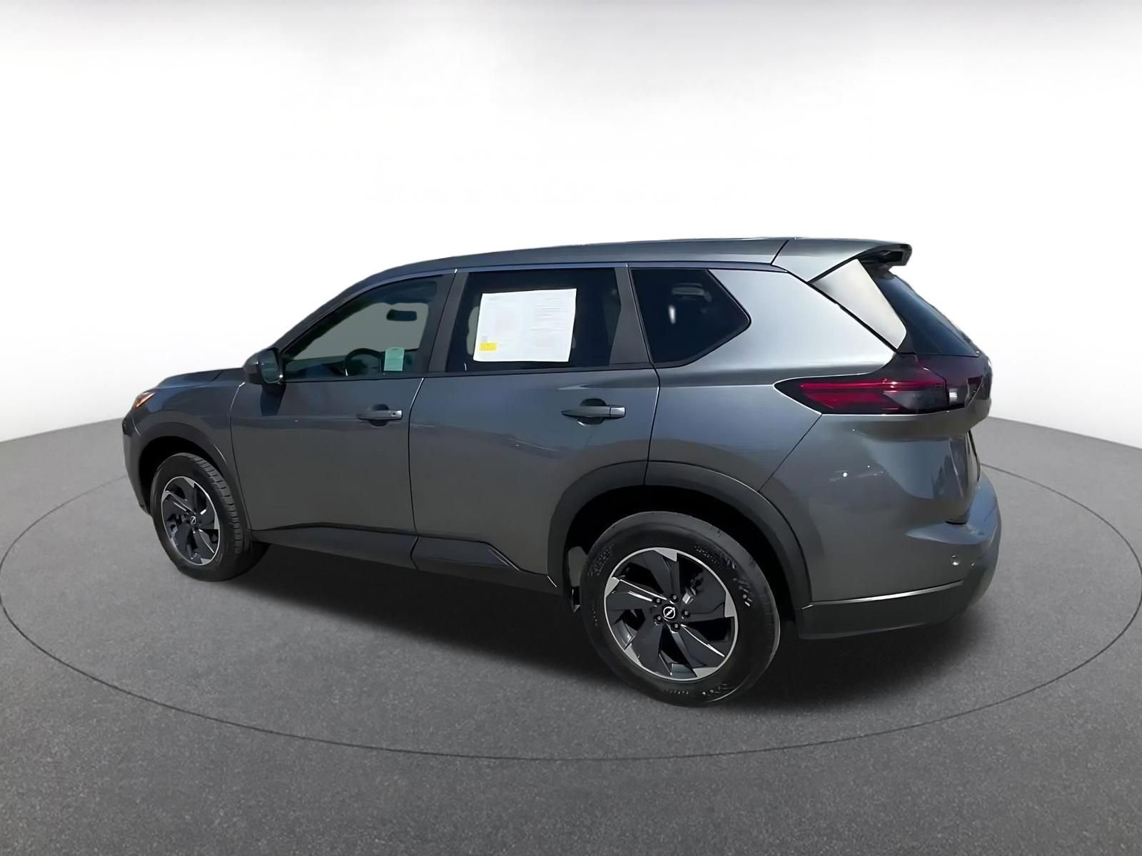 Thumbnail: 2025 Nissan Rogue - 10