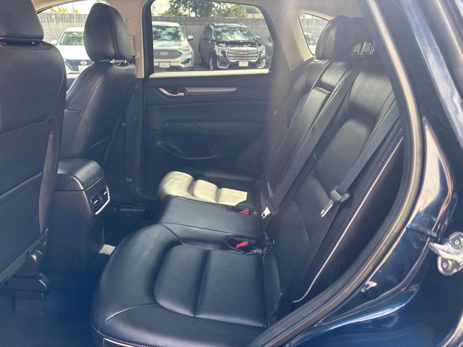 Thumbnail: 2025 Mazda CX-5 - 25