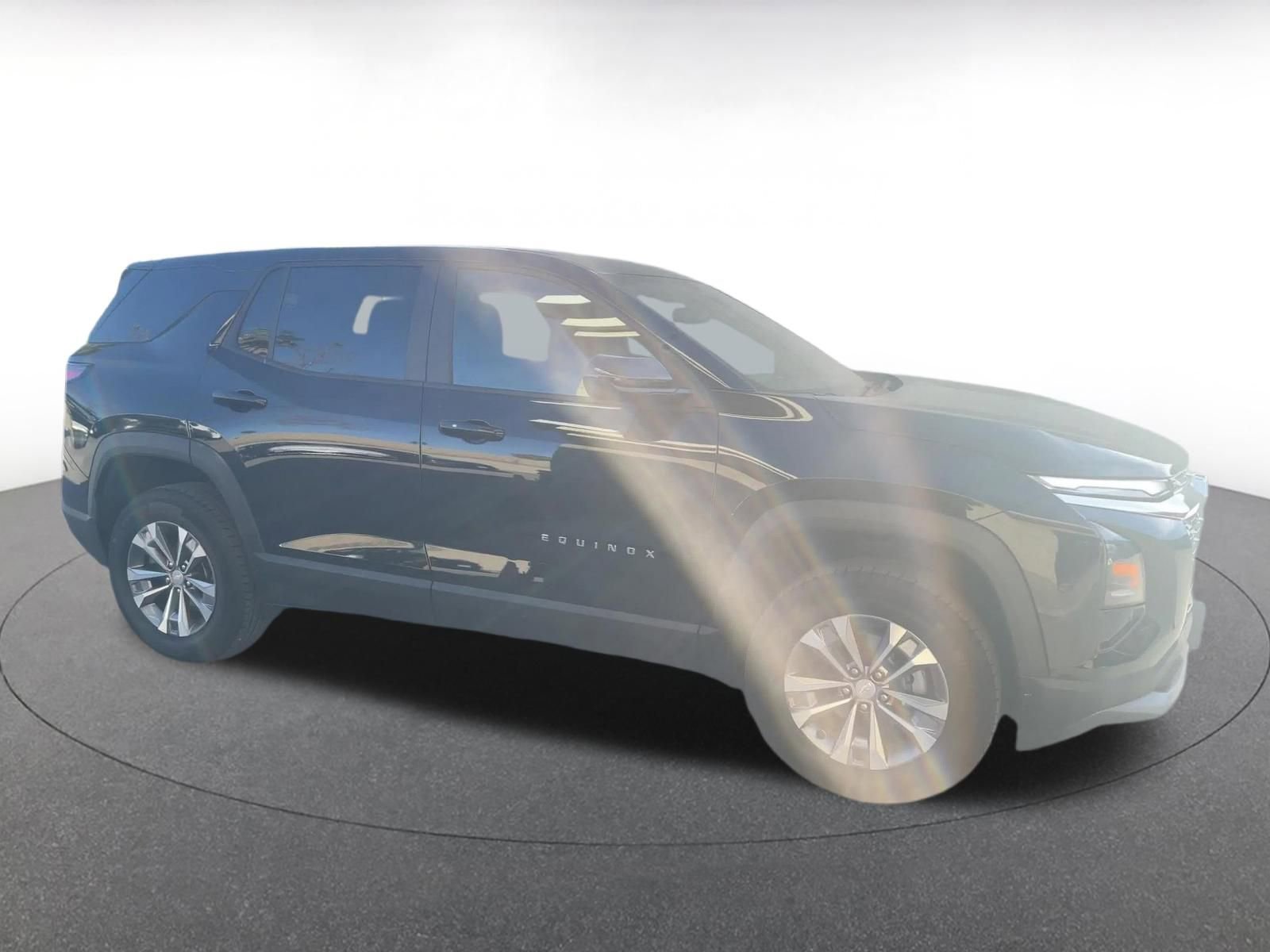 Thumbnail: 2025 Chevrolet Equinox - 16