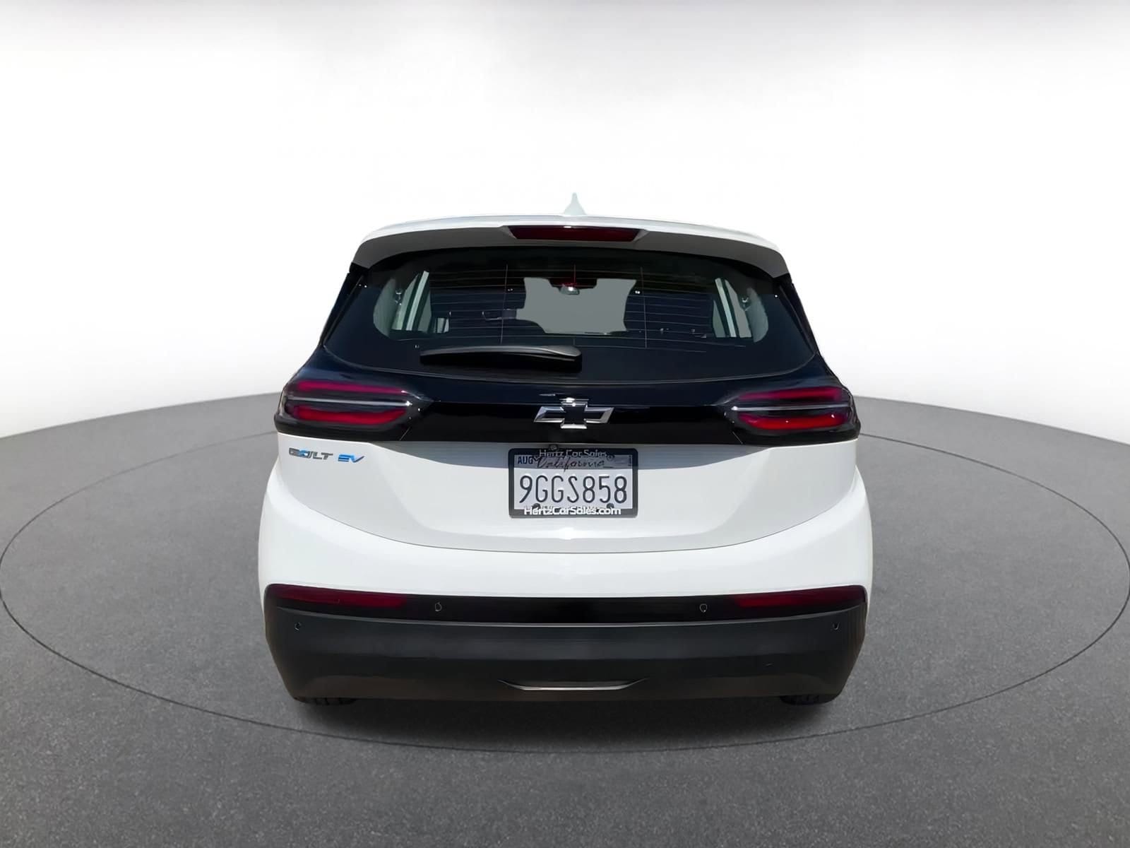 Thumbnail: 2023 Chevrolet Bolt EV - 12