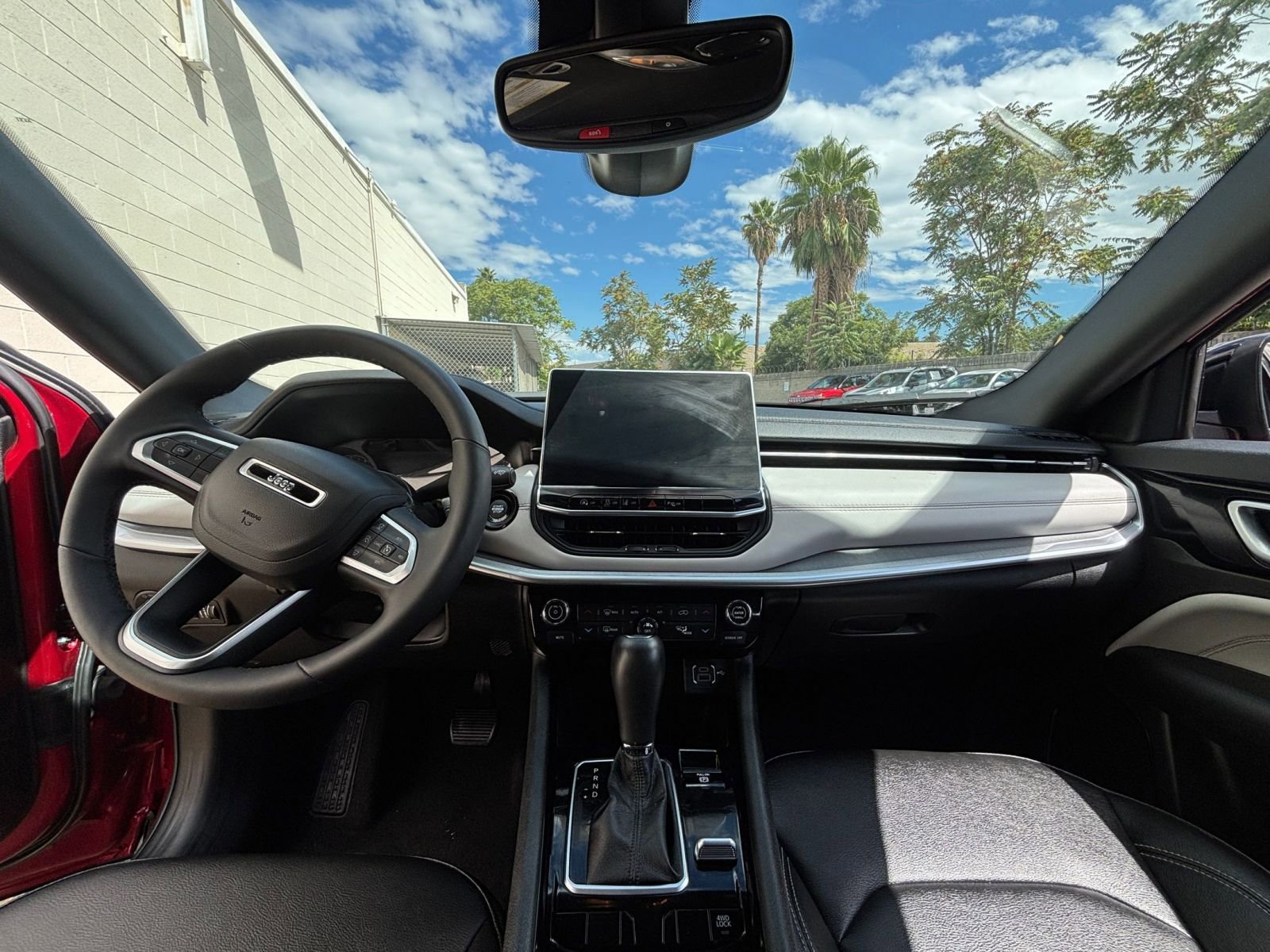 Thumbnail: 2025 Jeep Compass - 33