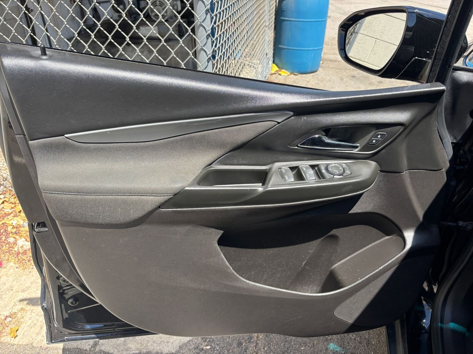 Thumbnail: 2023 Chevrolet Bolt EV - 24