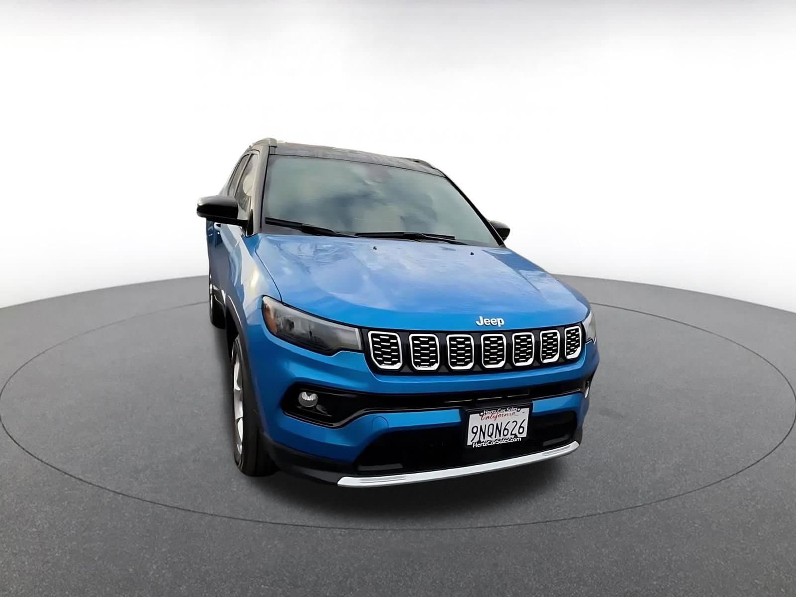 Thumbnail: 2025 Jeep Compass - 3
