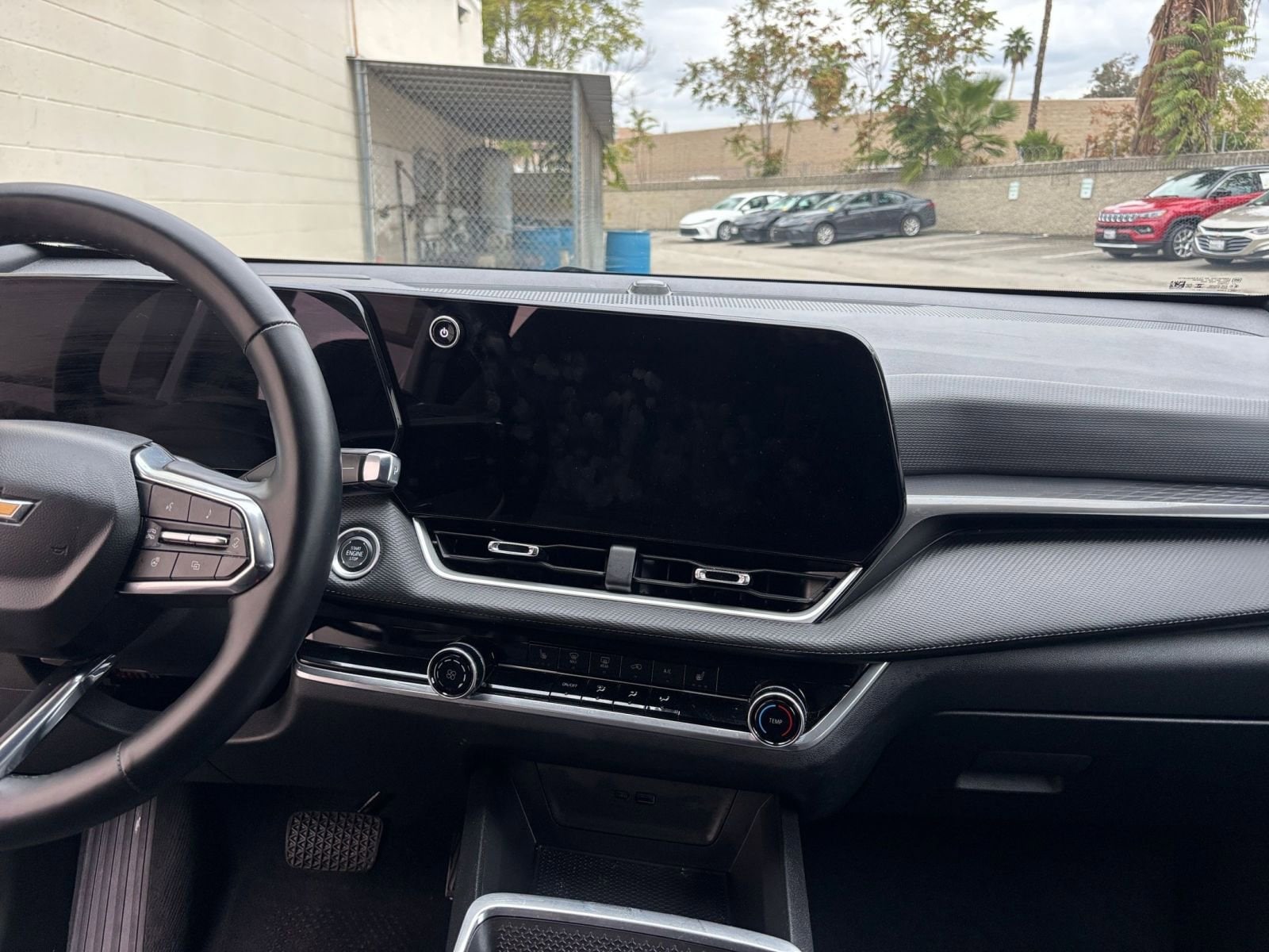 Thumbnail: 2025 Chevrolet Equinox - 18