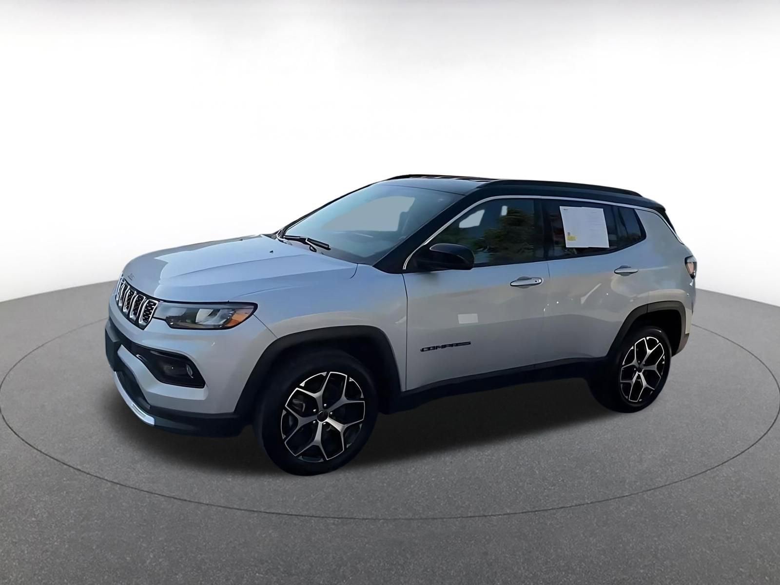 Thumbnail: 2025 Jeep Compass - 8