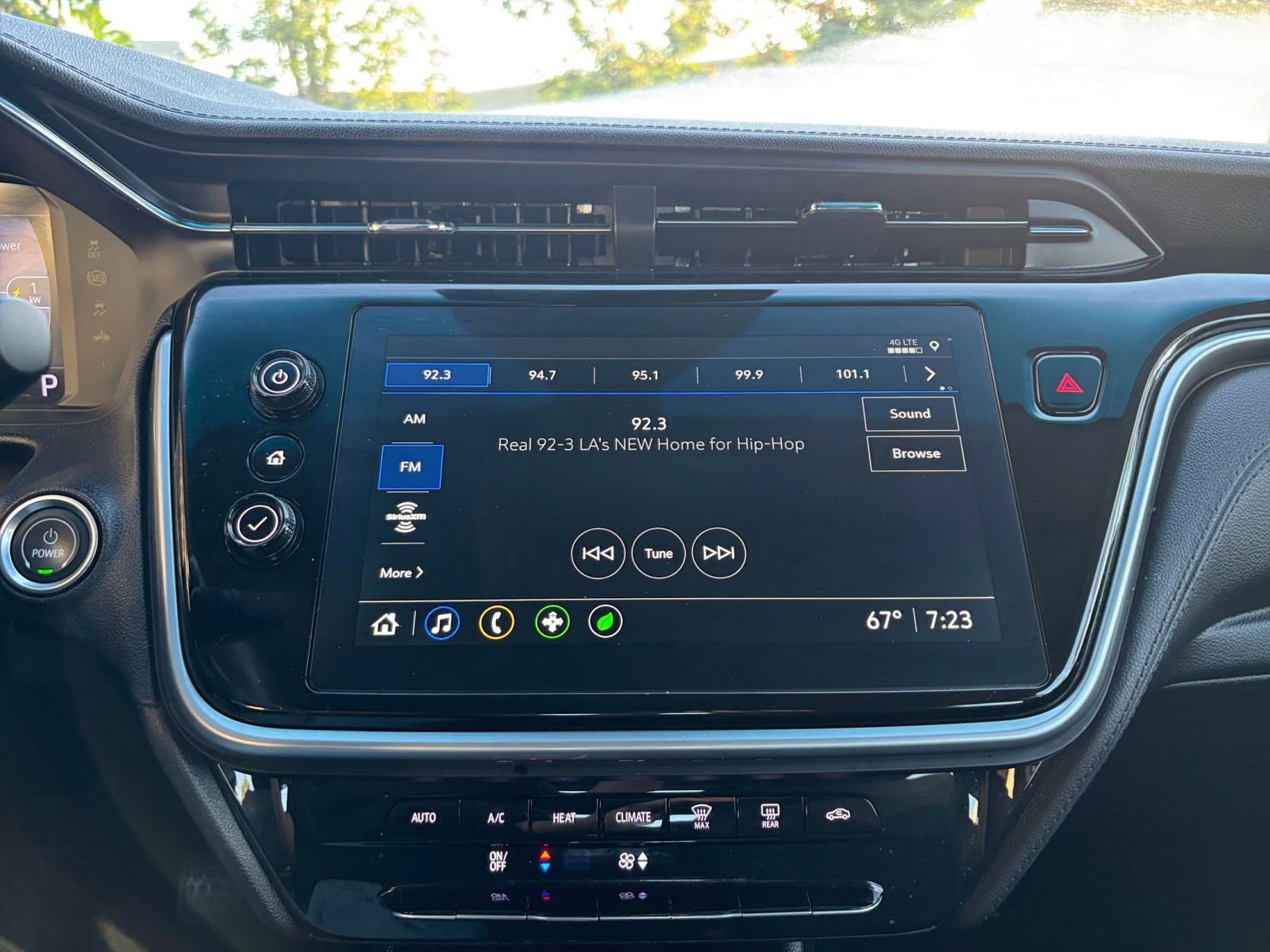 Thumbnail: 2023 Chevrolet Bolt EV - 25