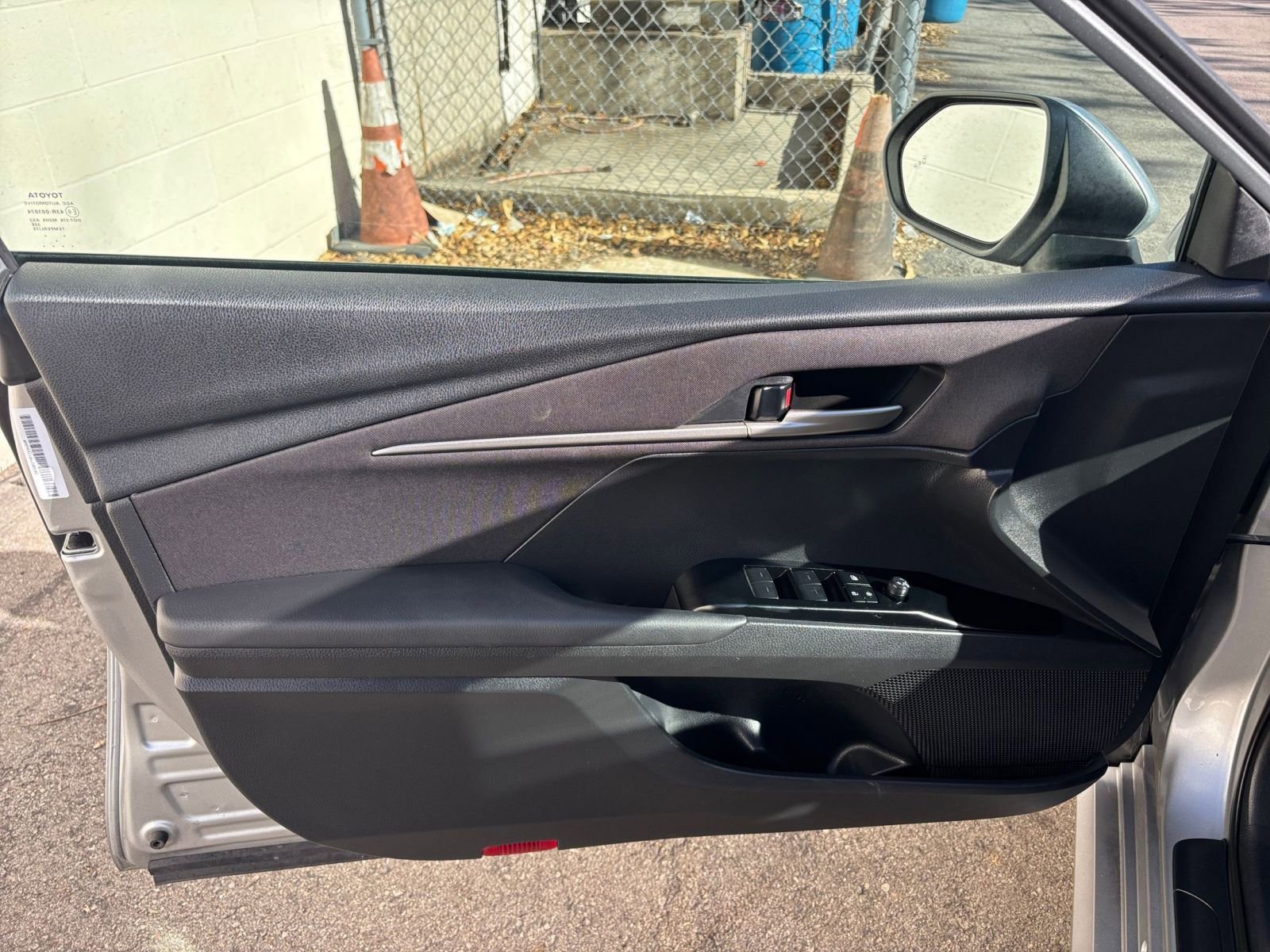 Thumbnail: 2025 Toyota Camry - 20