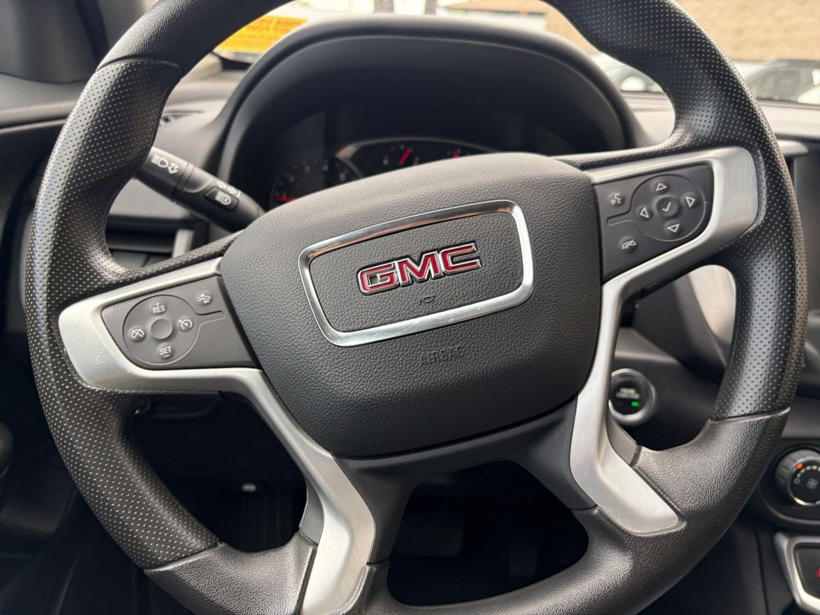 Thumbnail: 2024 GMC Terrain - 27