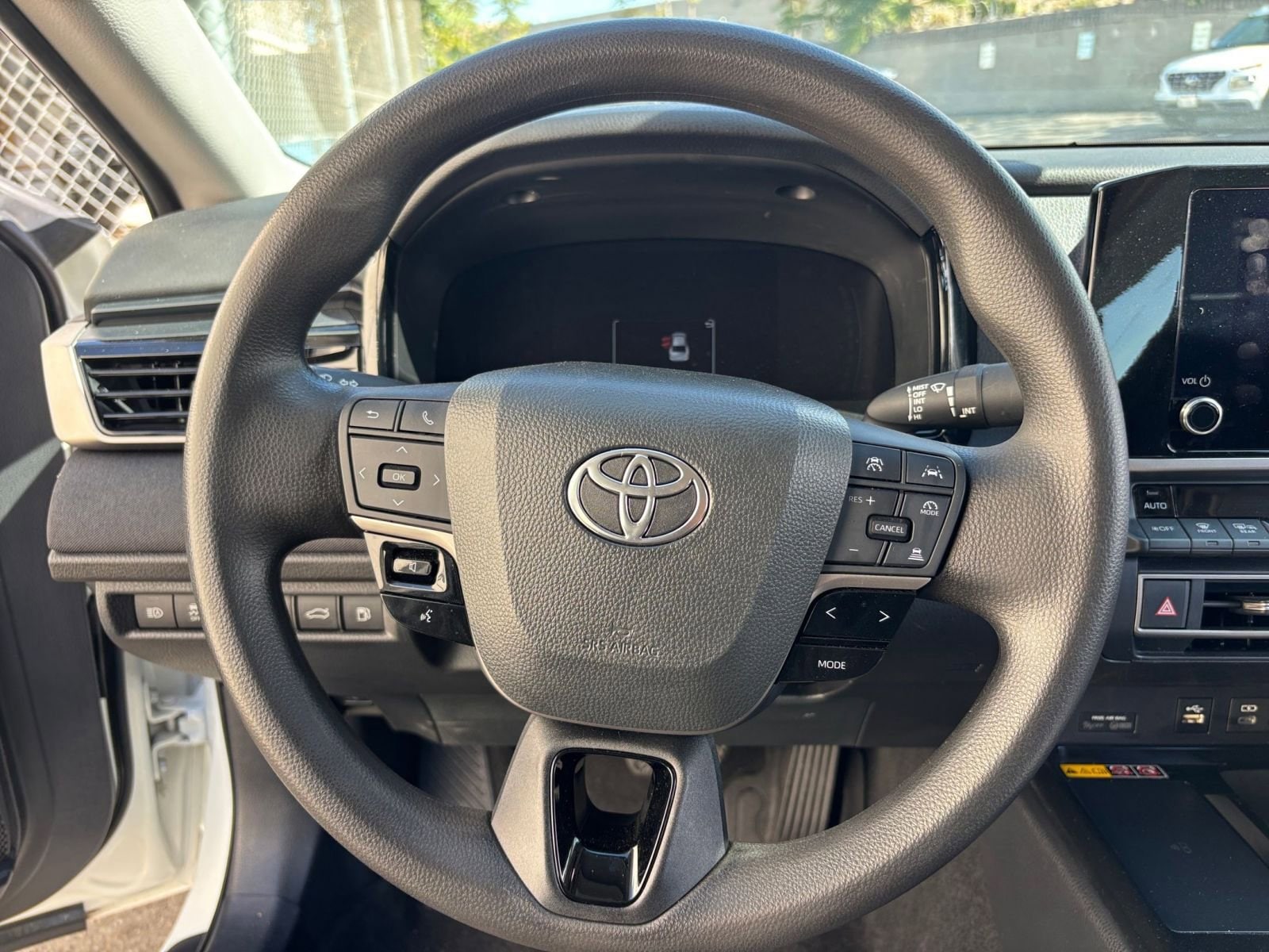 Thumbnail: 2025 Toyota Camry - 28