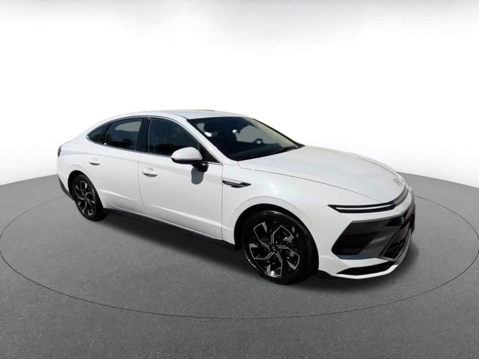 Thumbnail: 2025 Hyundai Sonata - 2