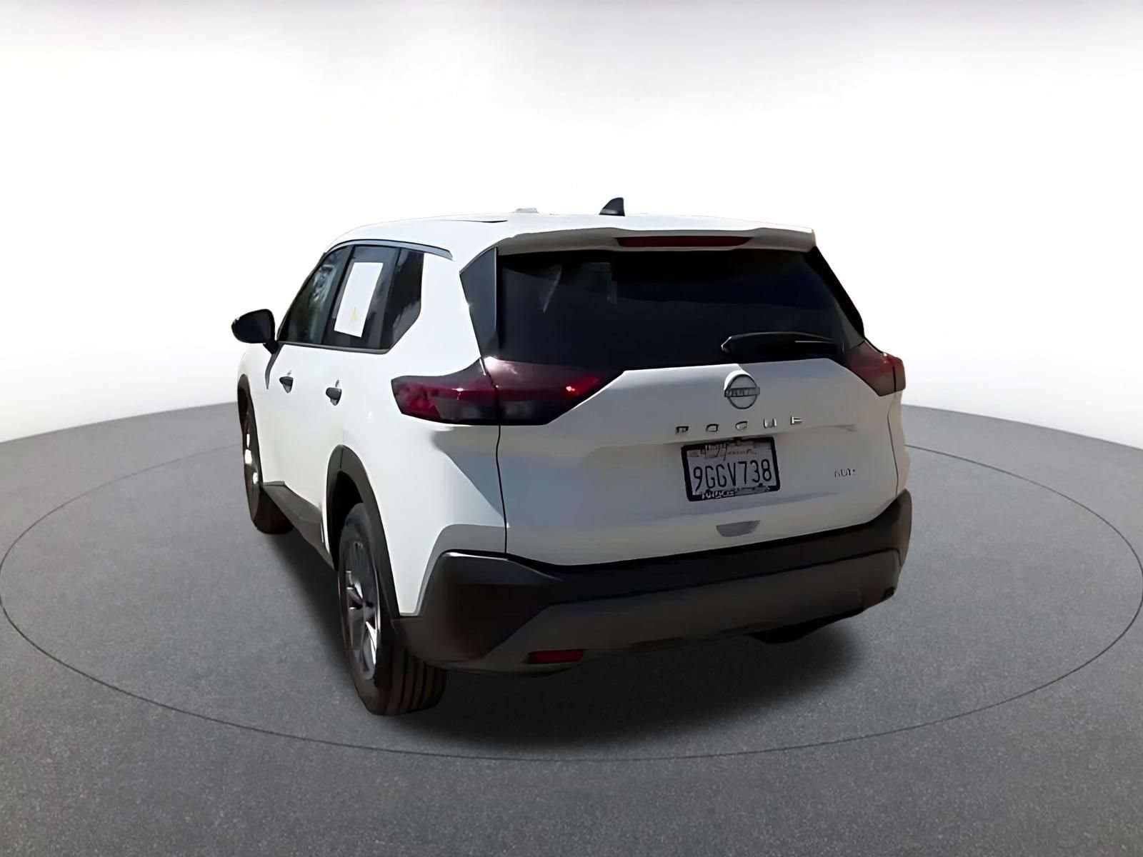 Thumbnail: 2023 Nissan Rogue - 11