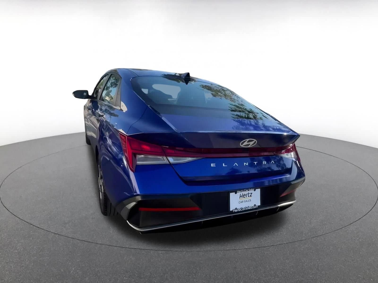 Thumbnail: 2025 Hyundai Elantra - 11