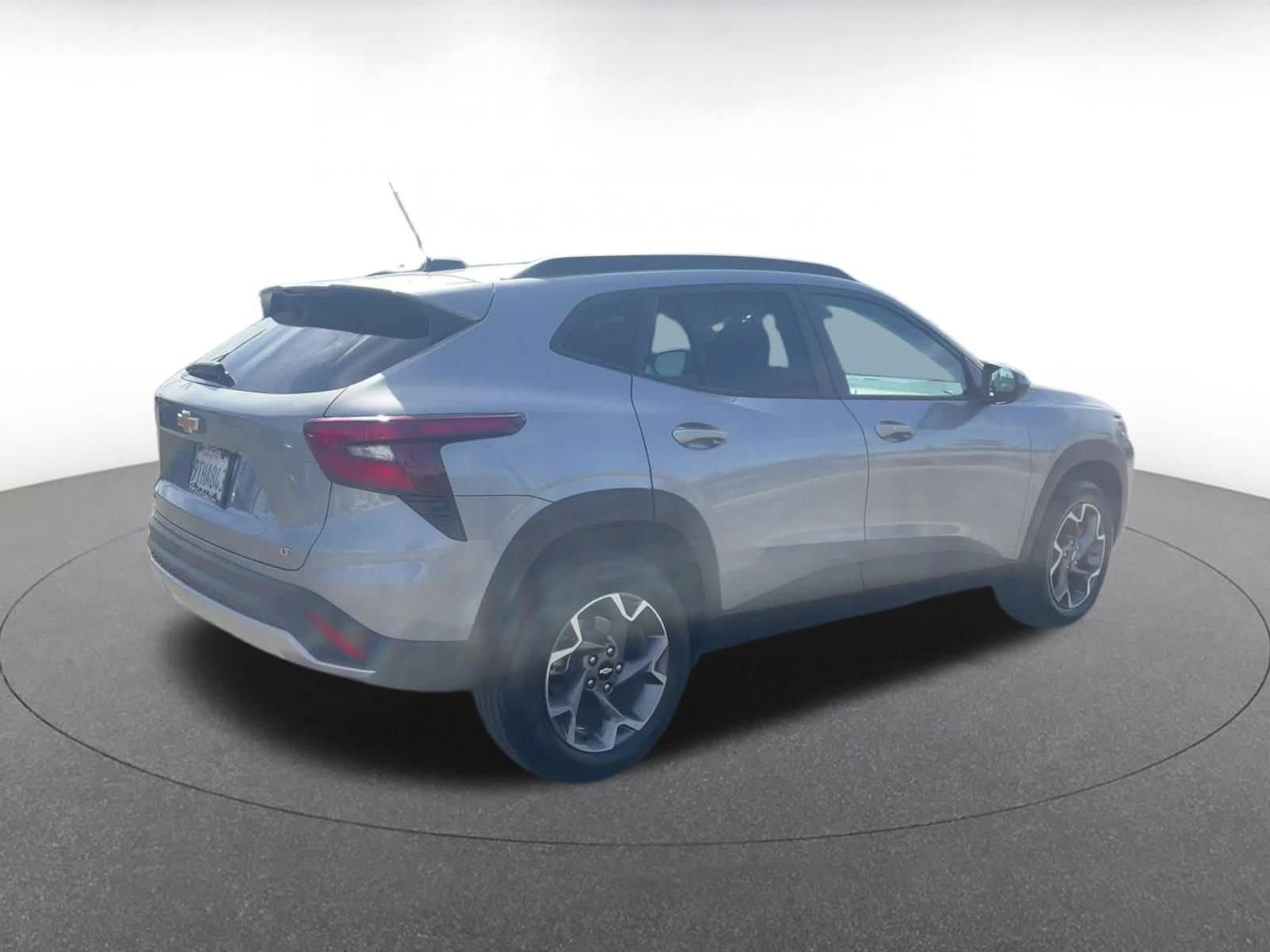 Thumbnail: 2025 Chevrolet Trax - 14