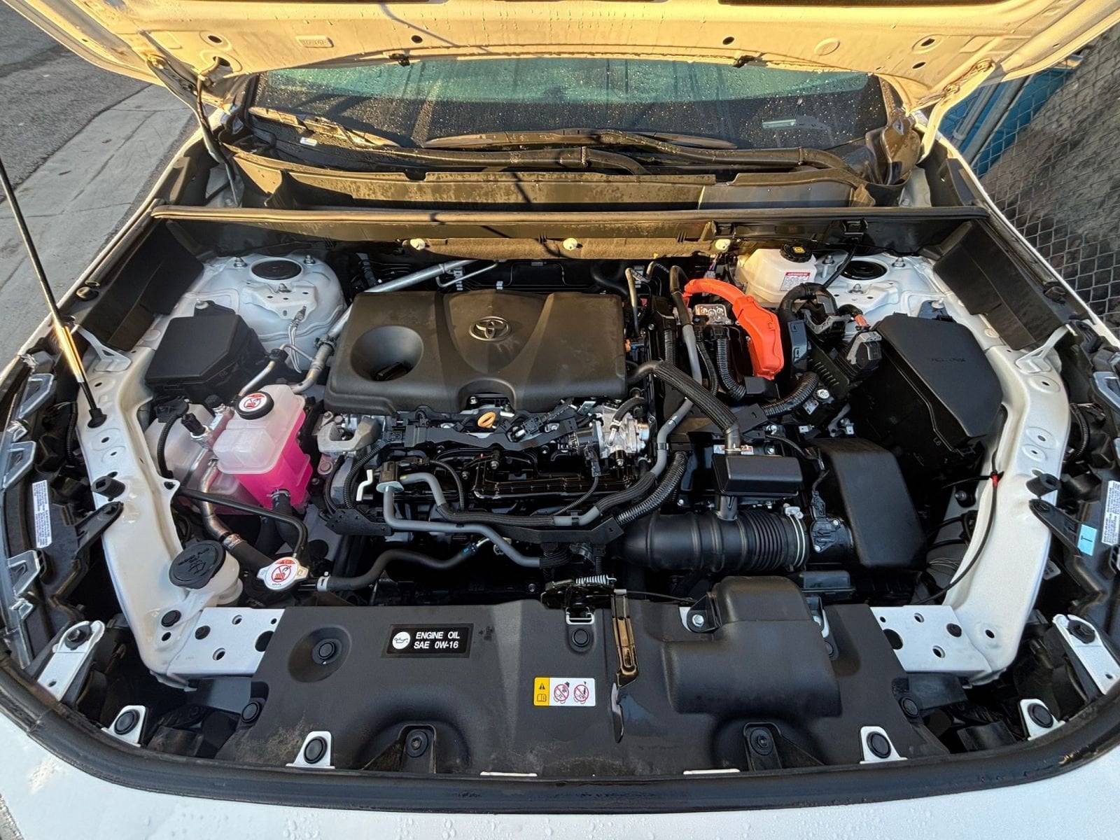 Thumbnail: 2025 Toyota RAV4 - 32