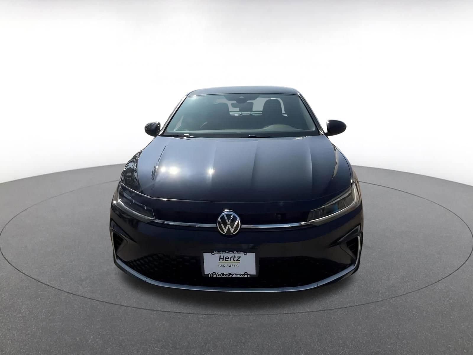 Thumbnail: 2025 Volkswagen Jetta - 4