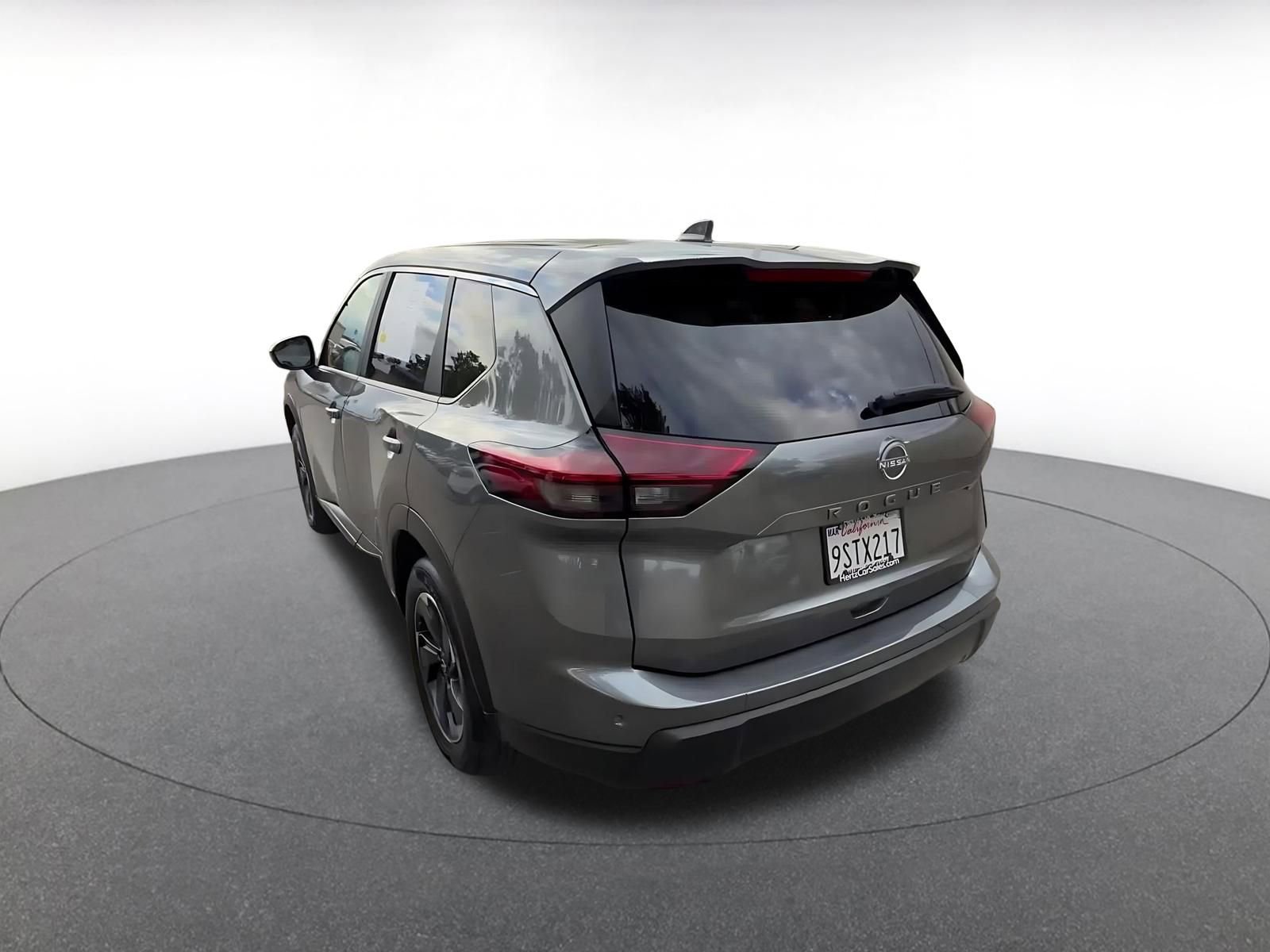 Thumbnail: 2025 Nissan Rogue - 11