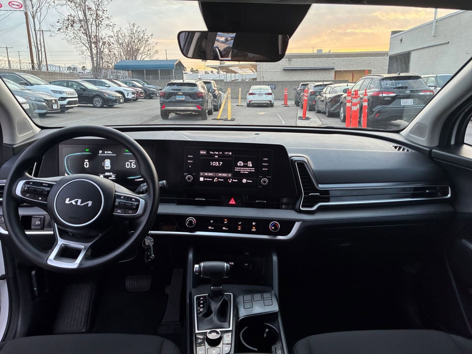 Thumbnail: 2025 Kia Sportage - 32