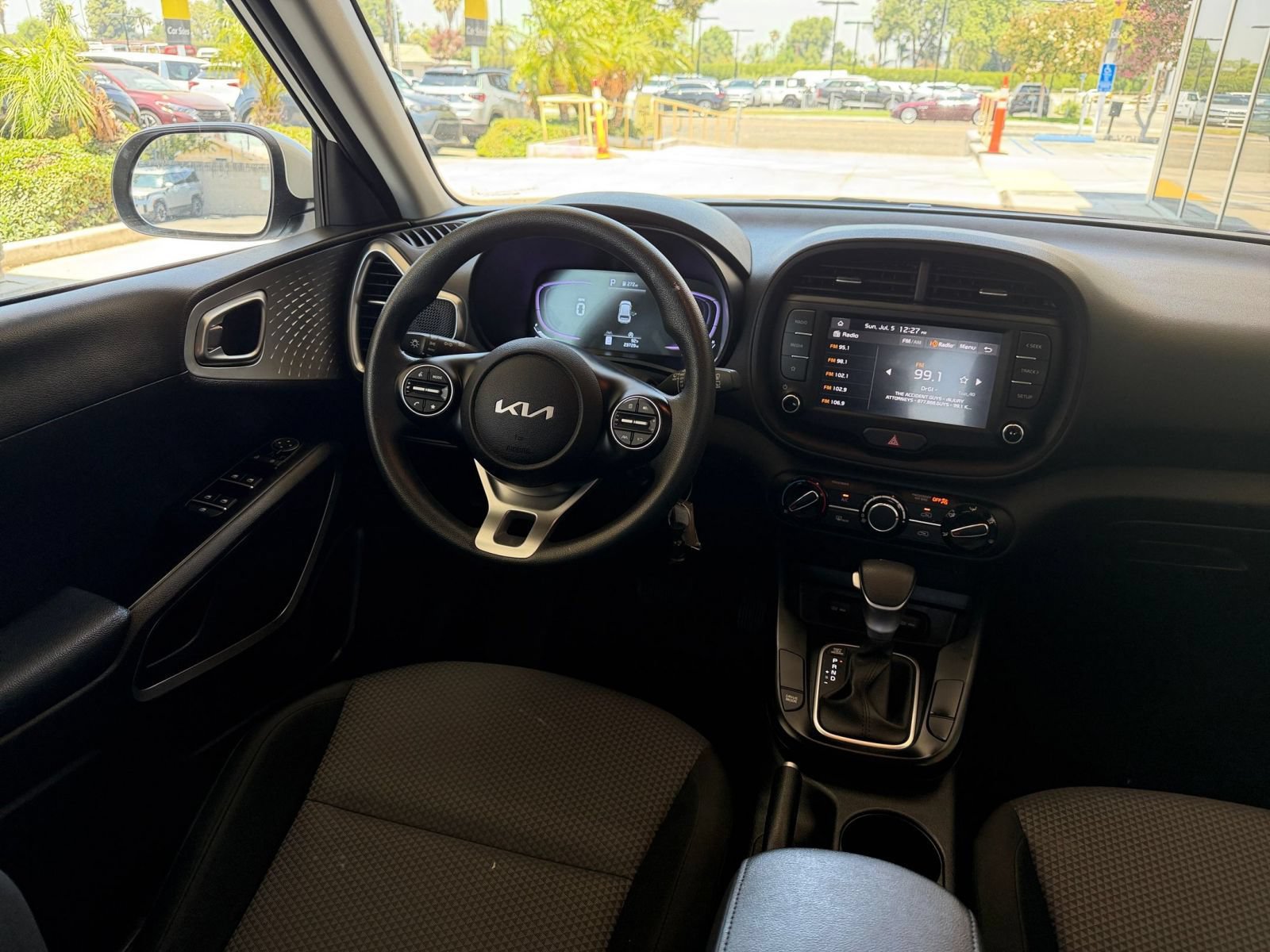 Thumbnail: 2025 Kia Soul - 32