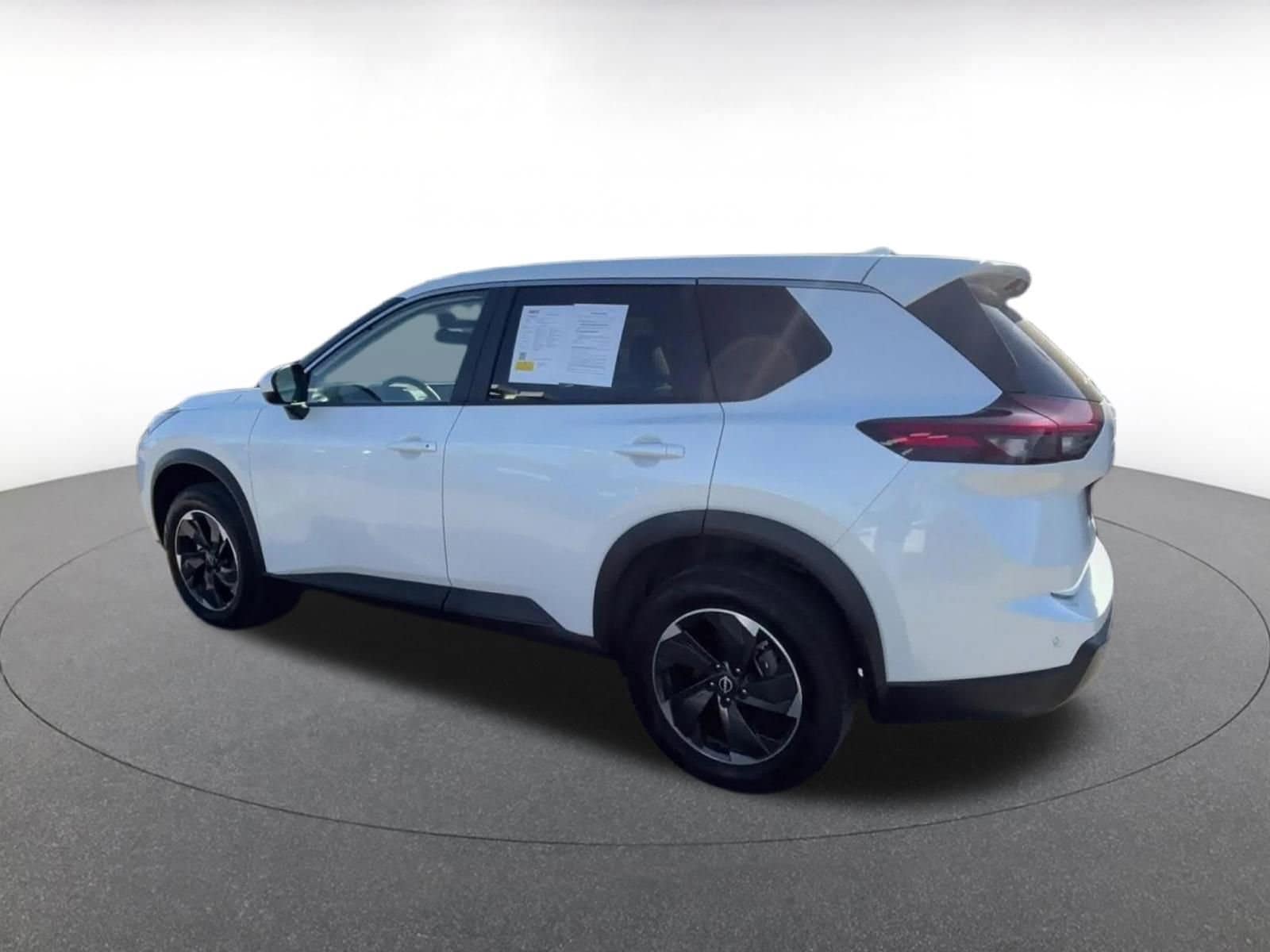 Thumbnail: 2025 Nissan Rogue - 10