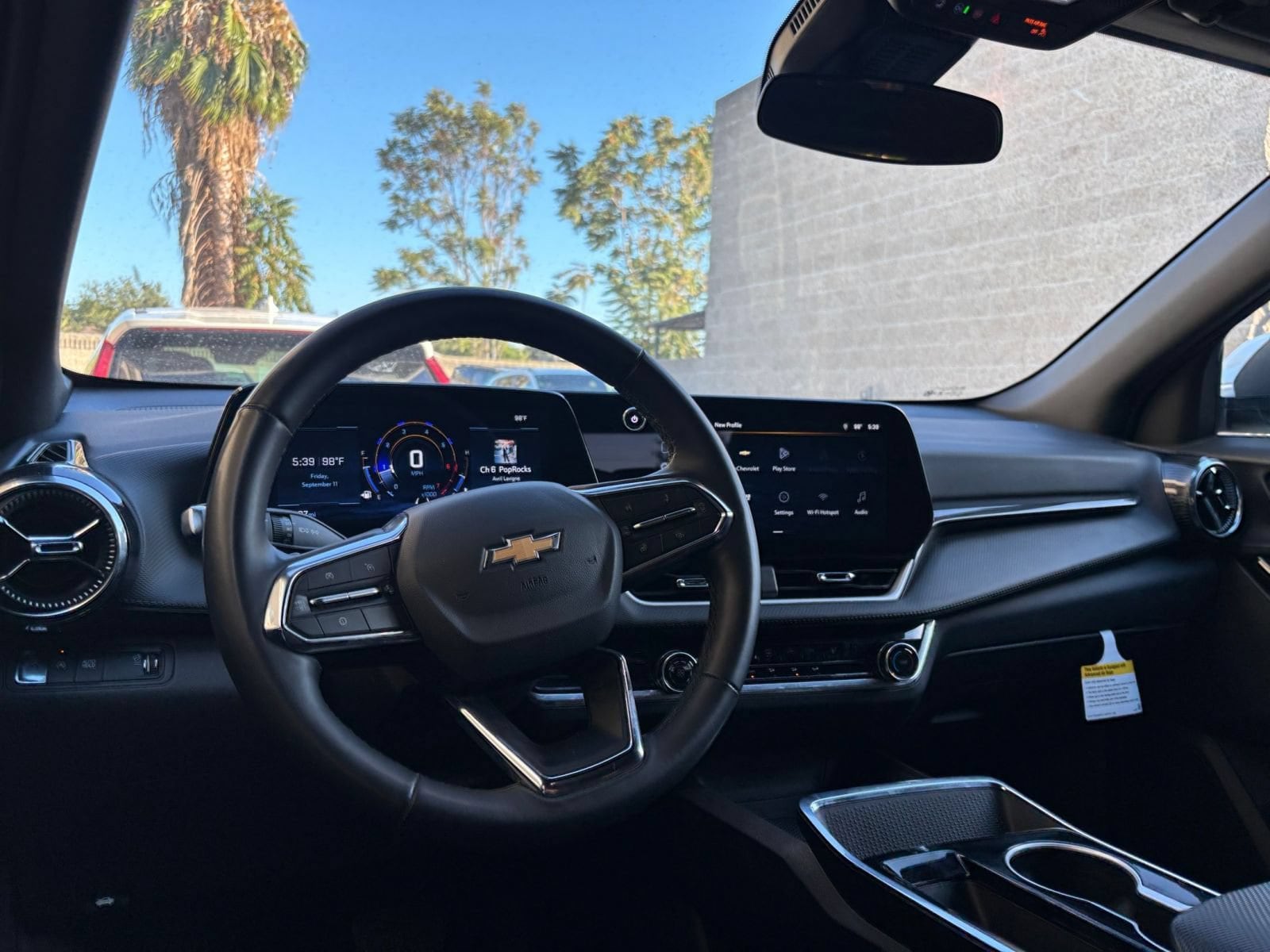 Thumbnail: 2025 Chevrolet Equinox - 33