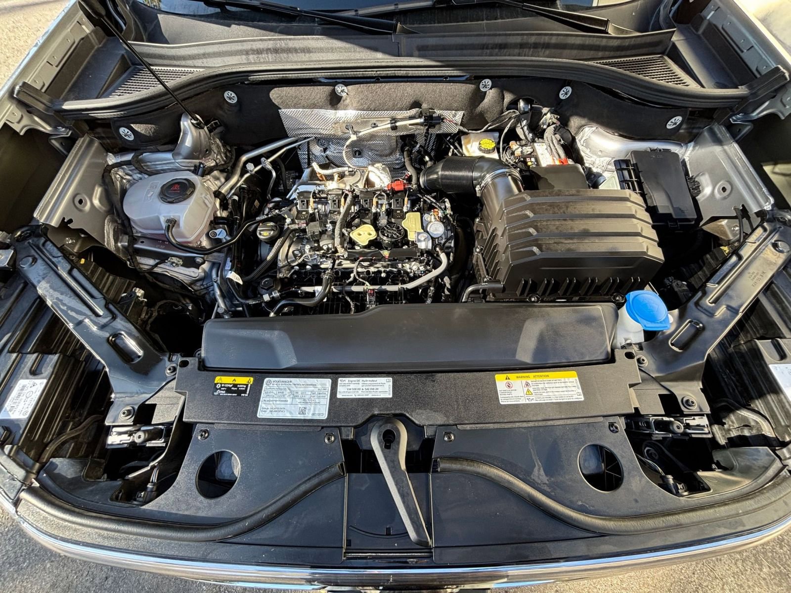 Thumbnail: 2025 Volkswagen Atlas - 33