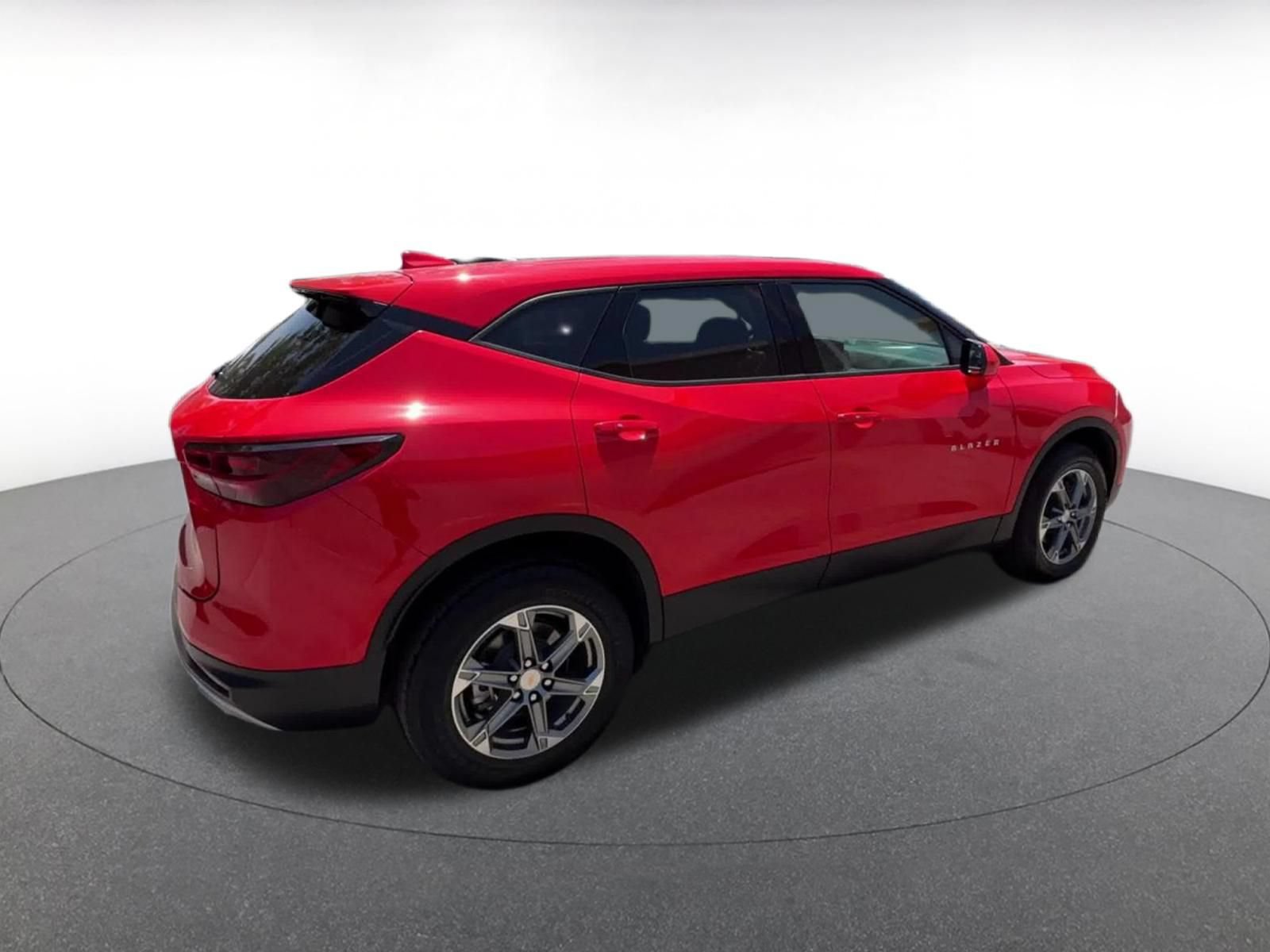 Thumbnail: 2025 Chevrolet Blazer - 14