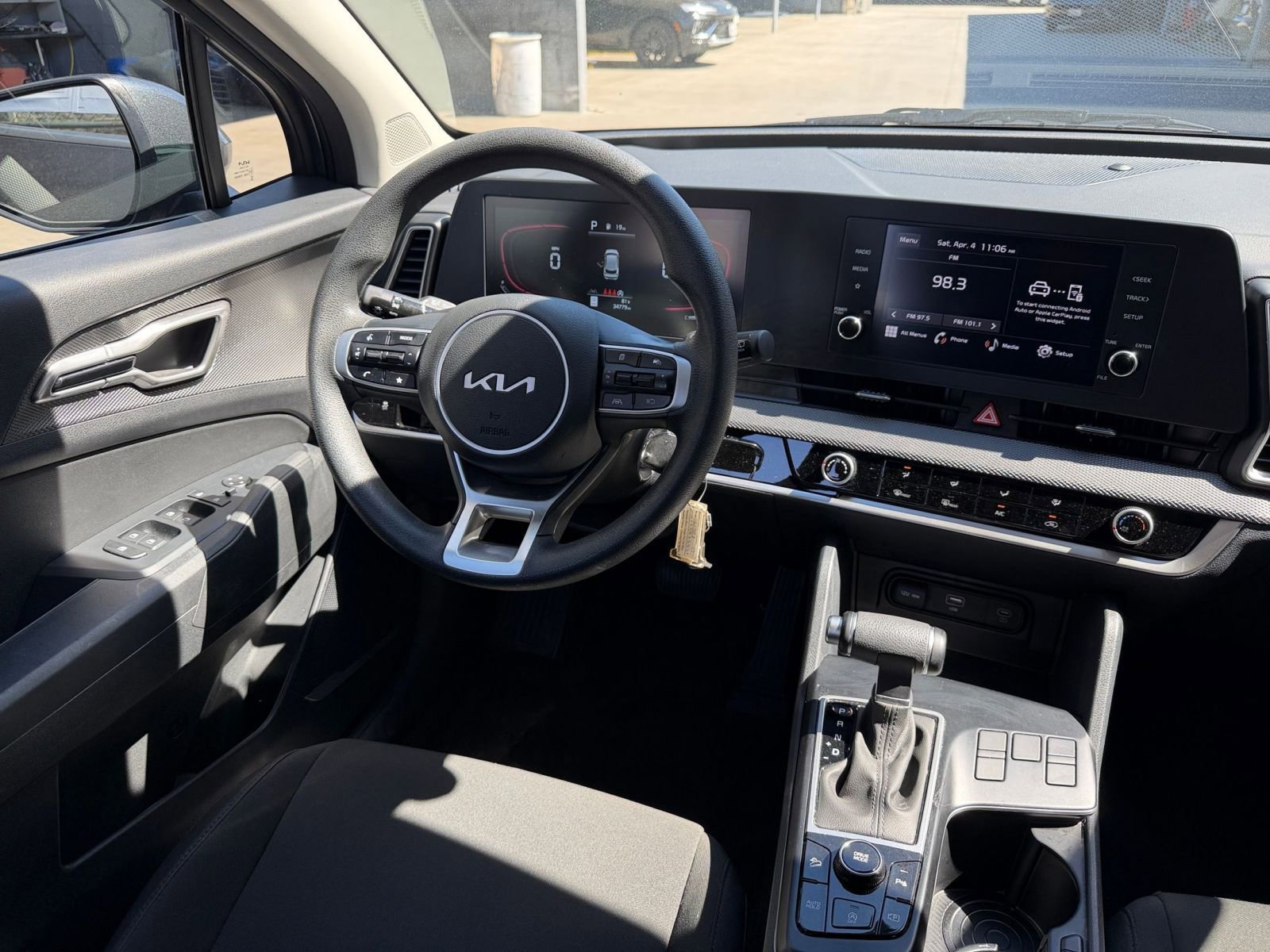 Thumbnail: 2025 Kia Sportage - 32