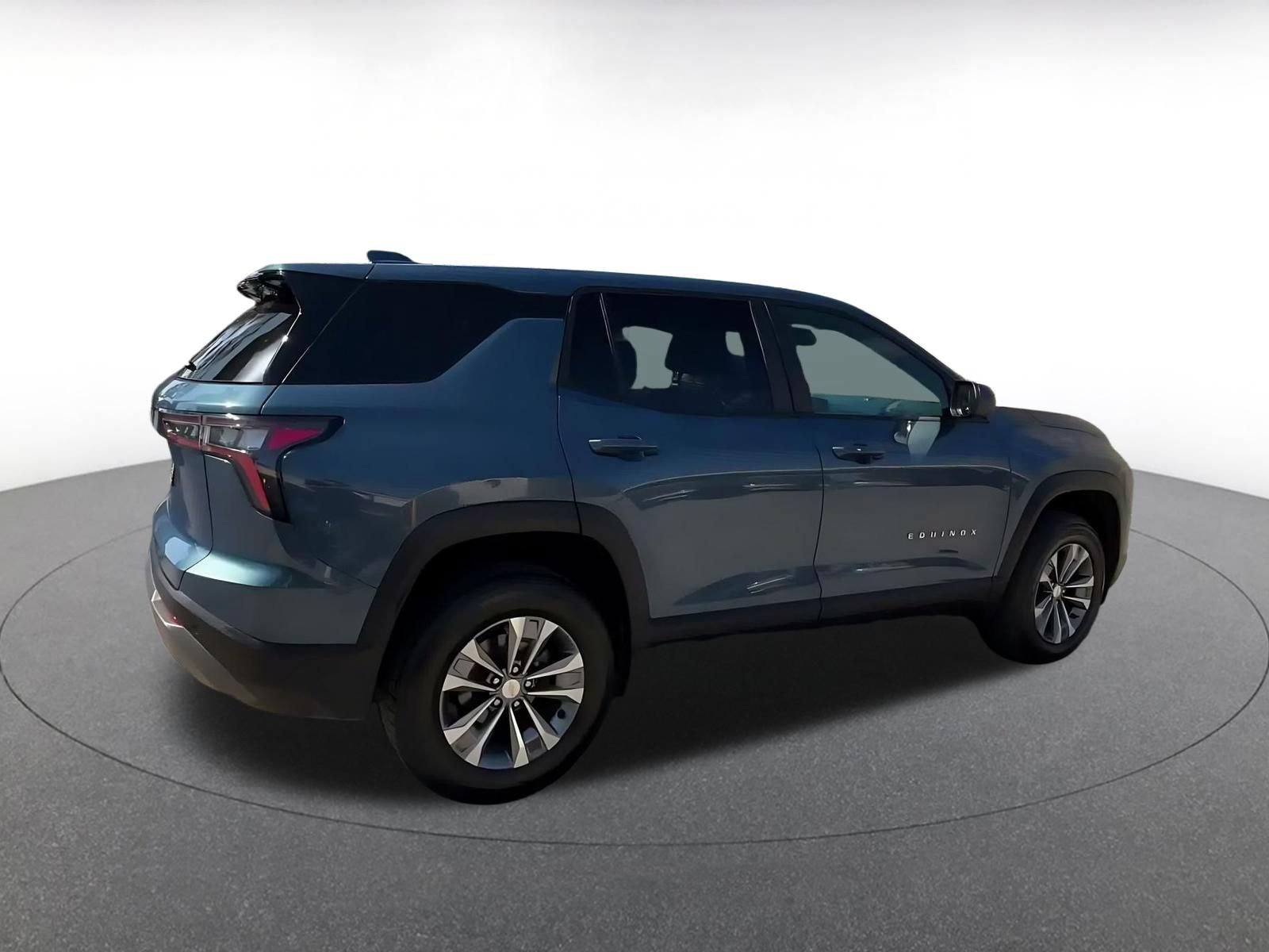 Thumbnail: 2025 Chevrolet Equinox - 14