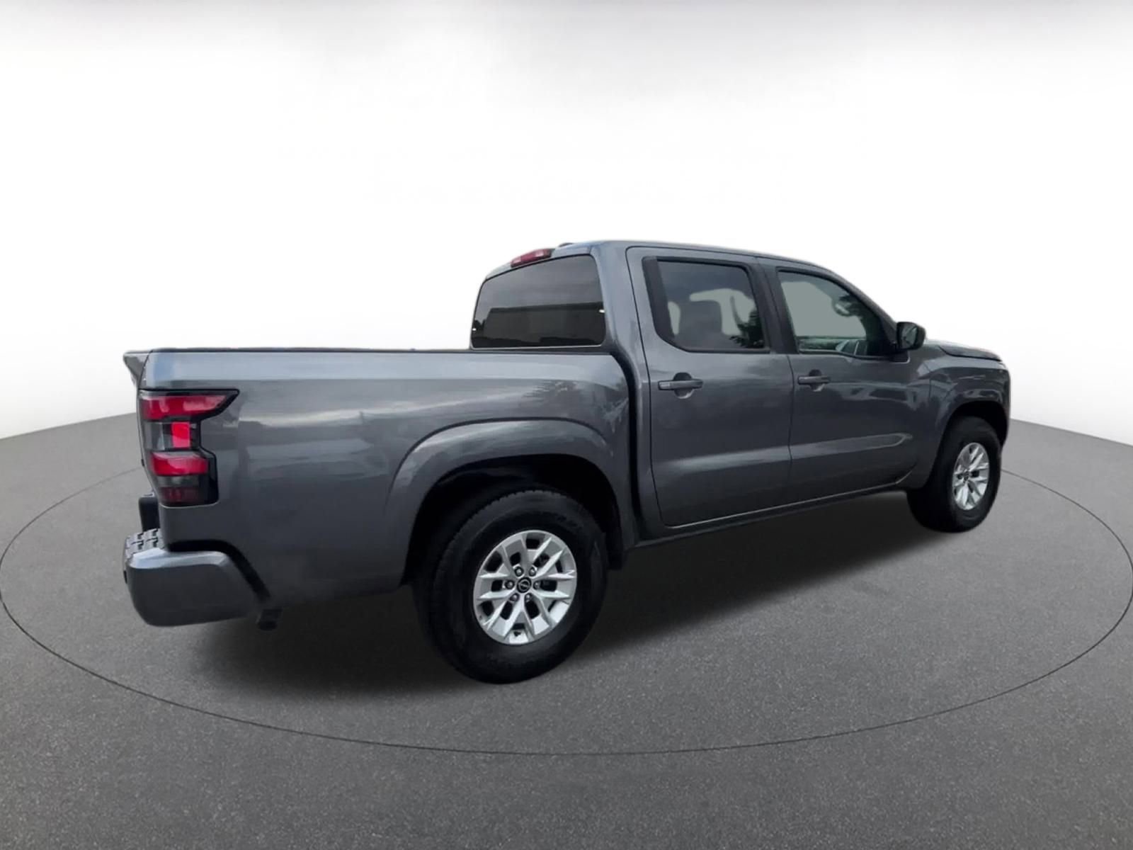 Thumbnail: 2024 Nissan Frontier - 14