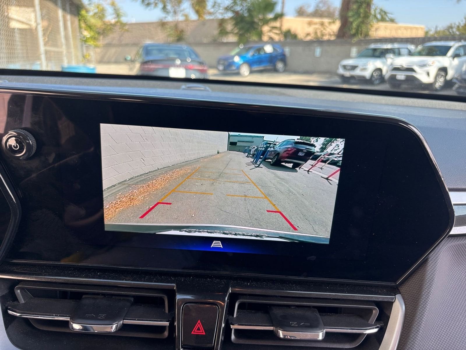 Thumbnail: 2025 Chevrolet TrailBlazer - 17