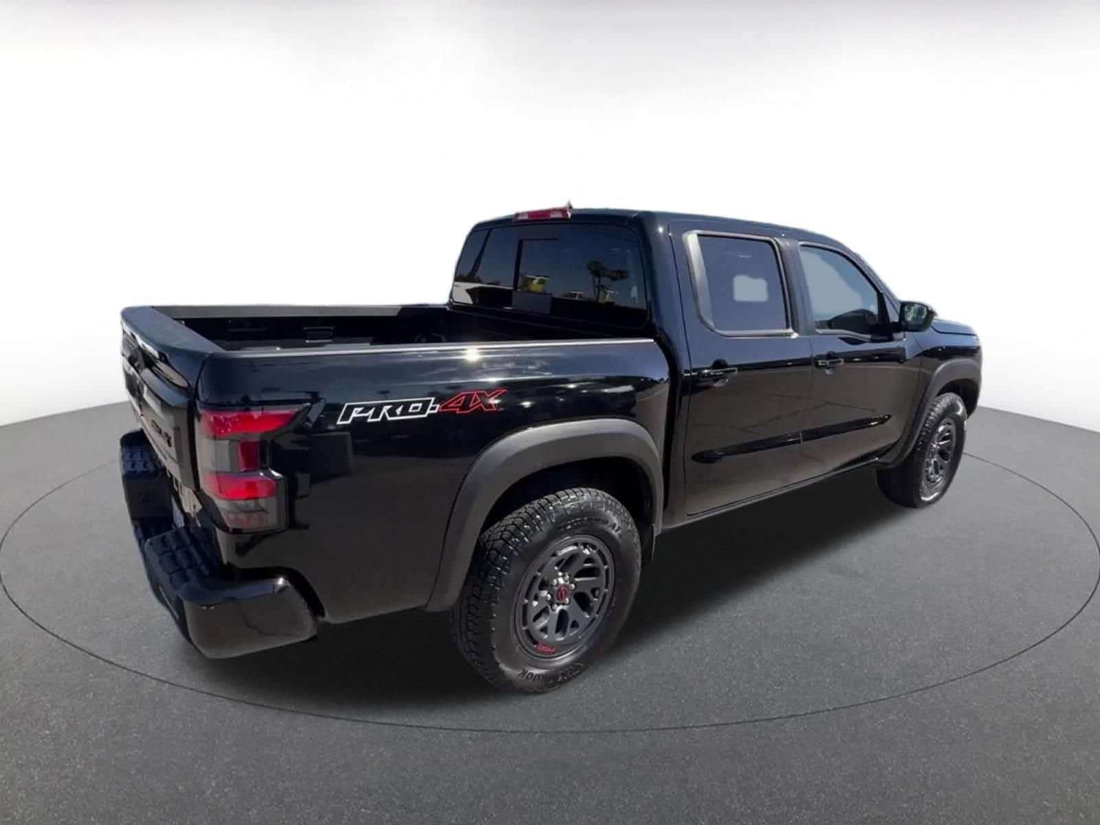 Thumbnail: 2026 Nissan Frontier - 15