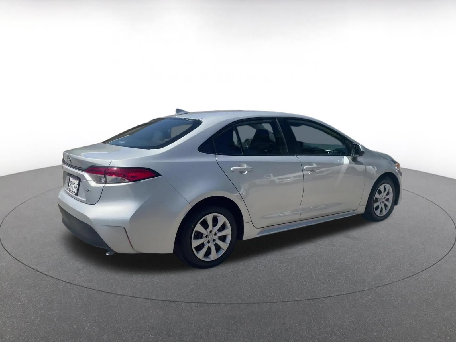 Thumbnail: 2025 Toyota Corolla - 15