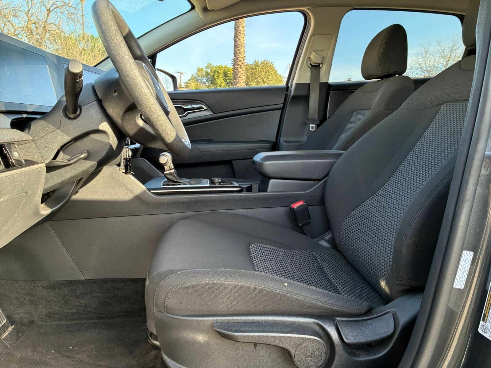 Thumbnail: 2025 Kia Sportage - 27