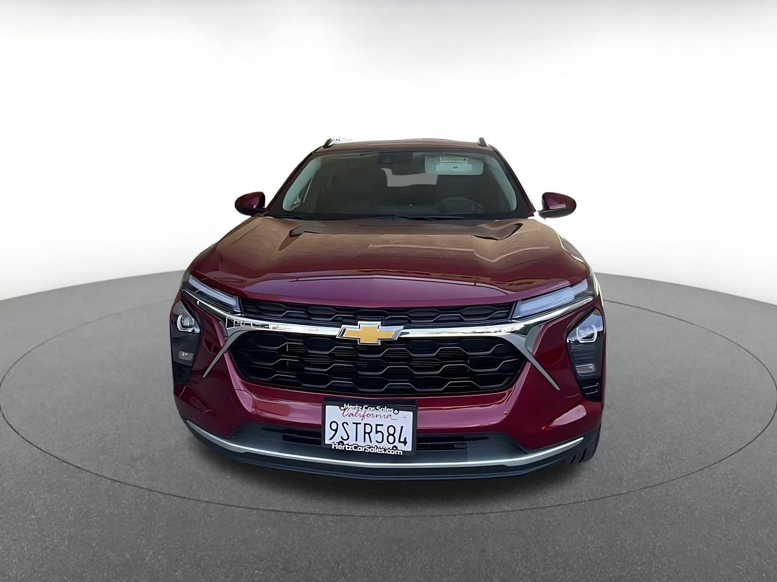 Thumbnail: 2025 Chevrolet Trax - 4