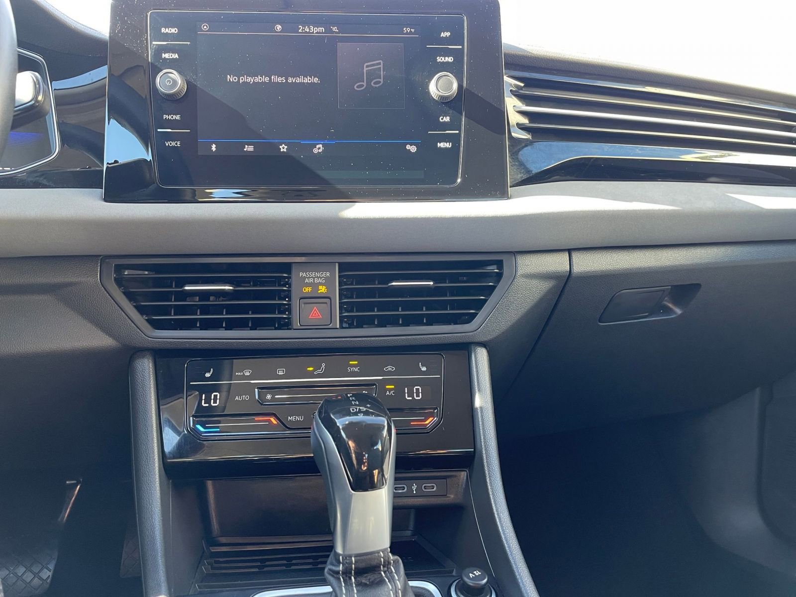 Thumbnail: 2025 Volkswagen Jetta - 17