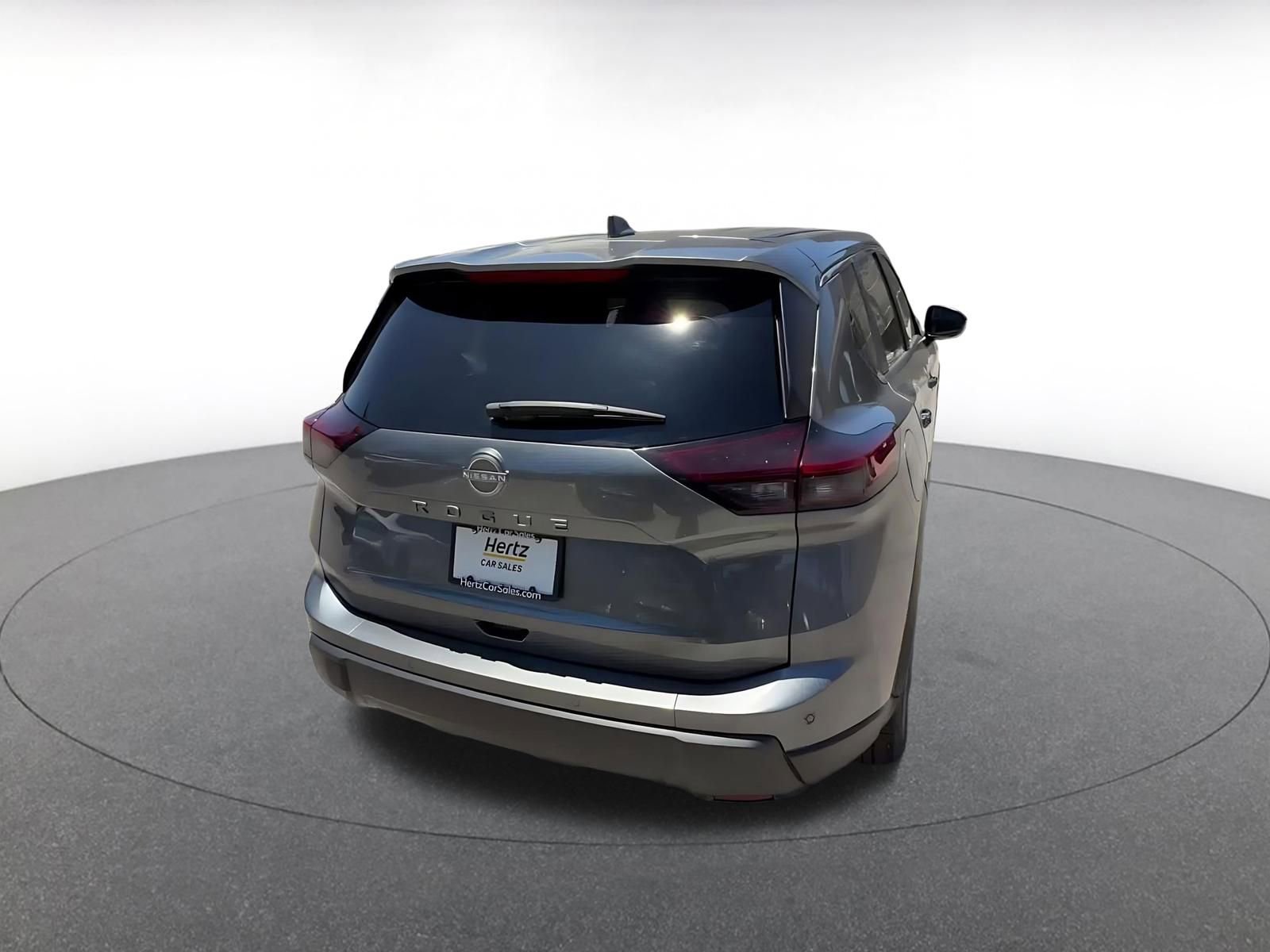 Thumbnail: 2025 Nissan Rogue - 14