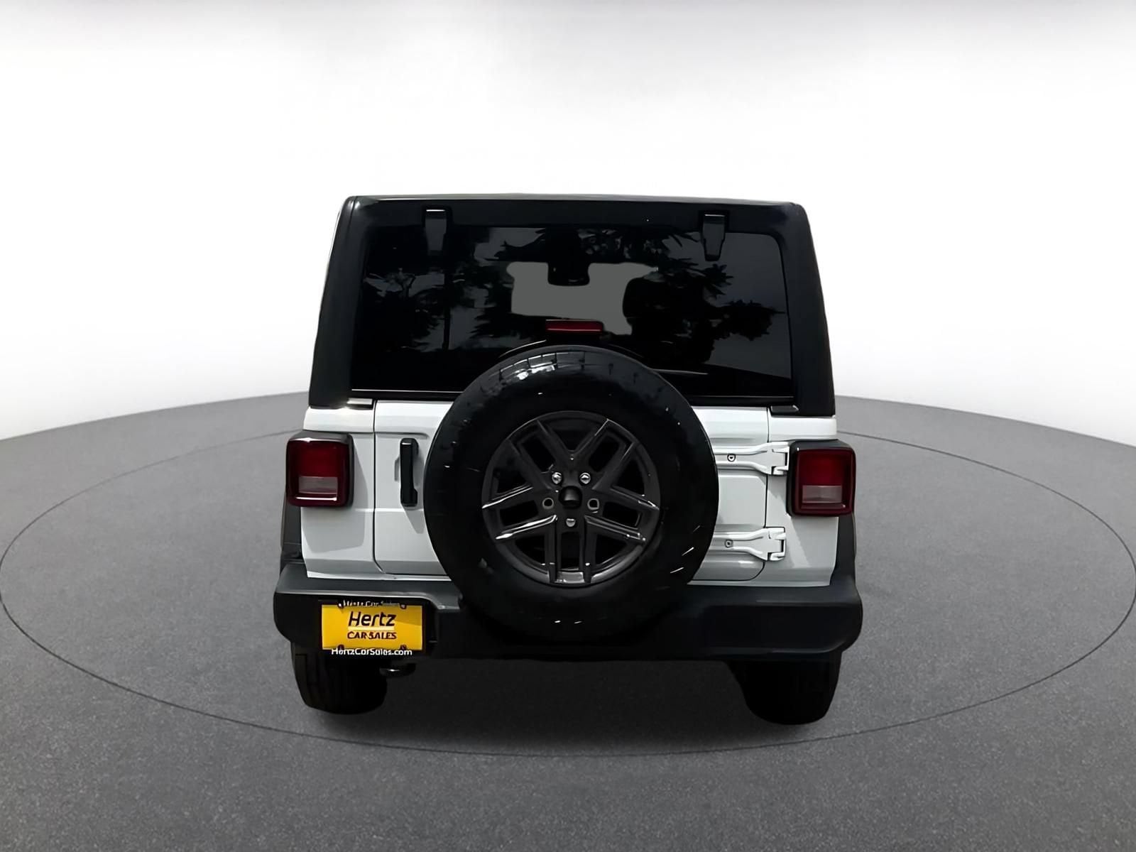 Thumbnail: 2025 Jeep Wrangler - 10