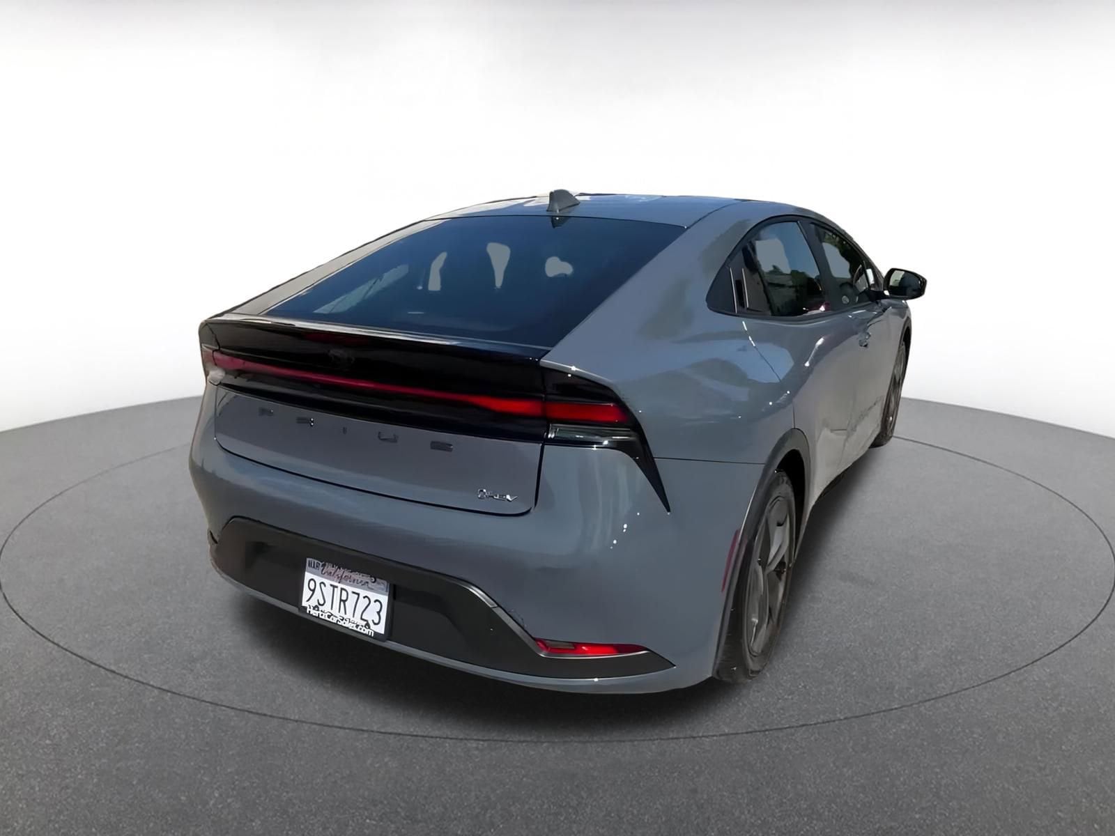 Thumbnail: 2025 Toyota Prius - 14