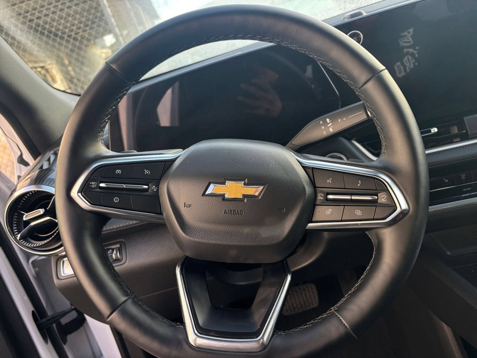Thumbnail: 2025 Chevrolet Equinox - 28