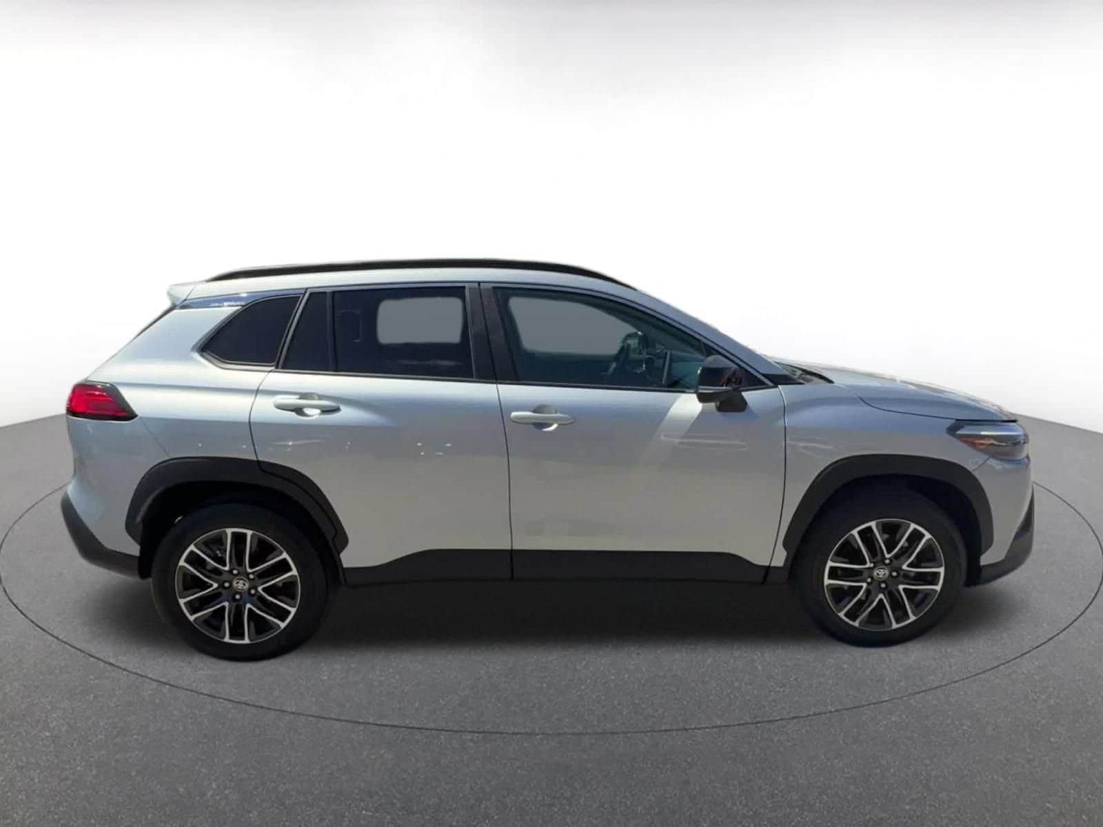 Thumbnail: 2026 Toyota Corolla Cross - 15