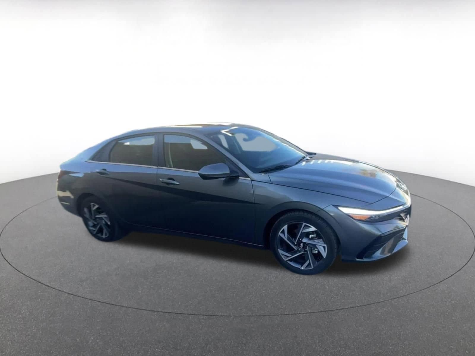 Thumbnail: 2025 Hyundai Elantra - 2