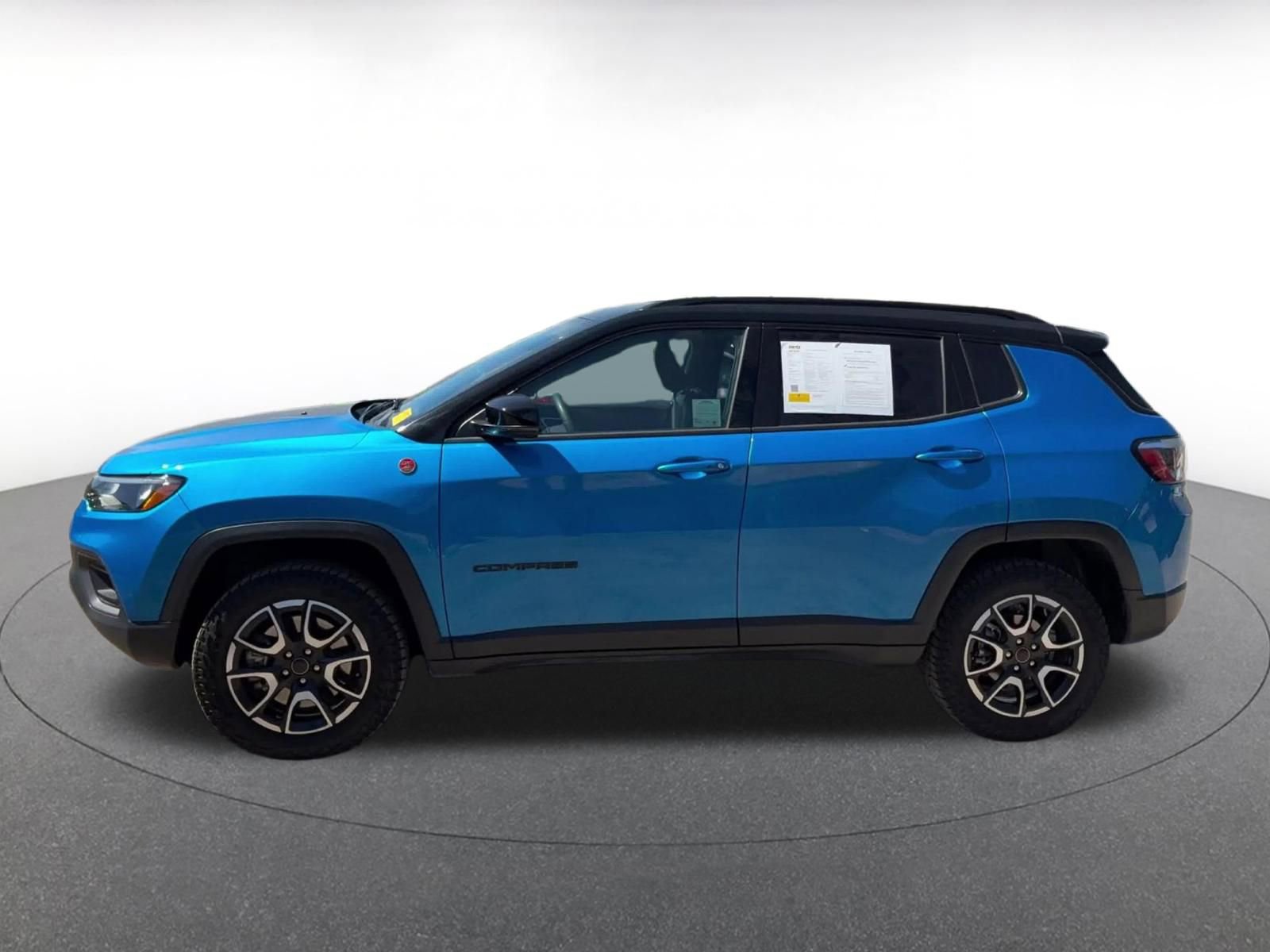 Thumbnail: 2025 Jeep Compass - 9