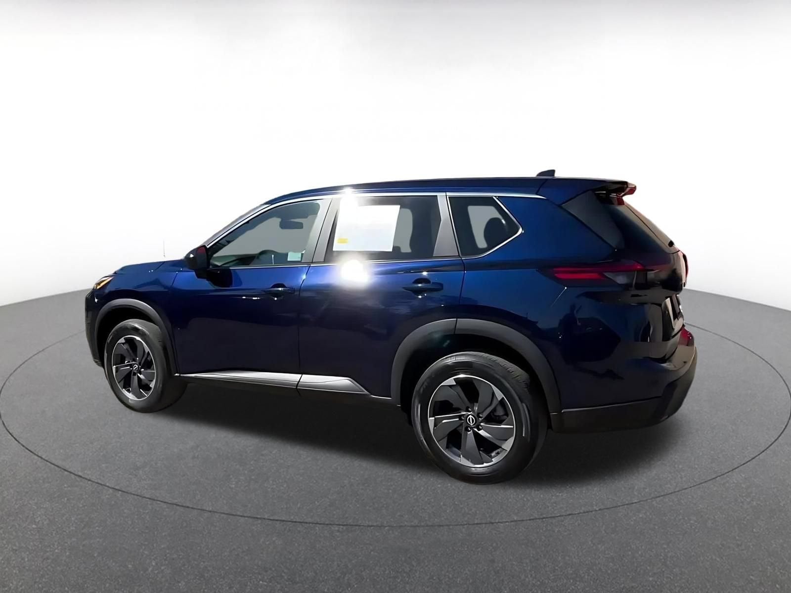 Thumbnail: 2025 Nissan Rogue - 9