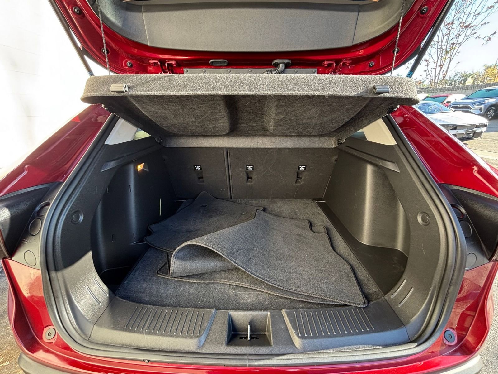 Thumbnail: 2025 Chevrolet Trax - 31