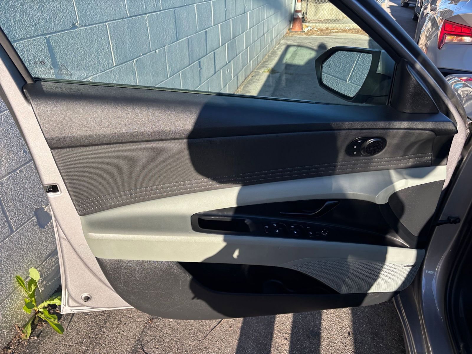 Thumbnail: 2025 Hyundai Elantra - 20