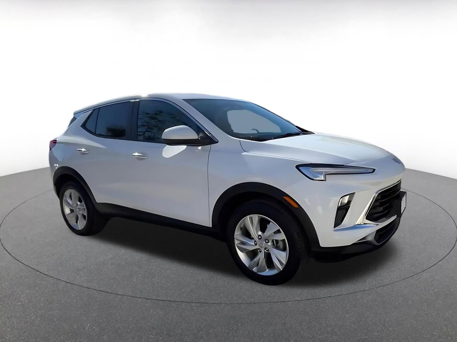 Thumbnail: 2025 Buick Encore GX - 2