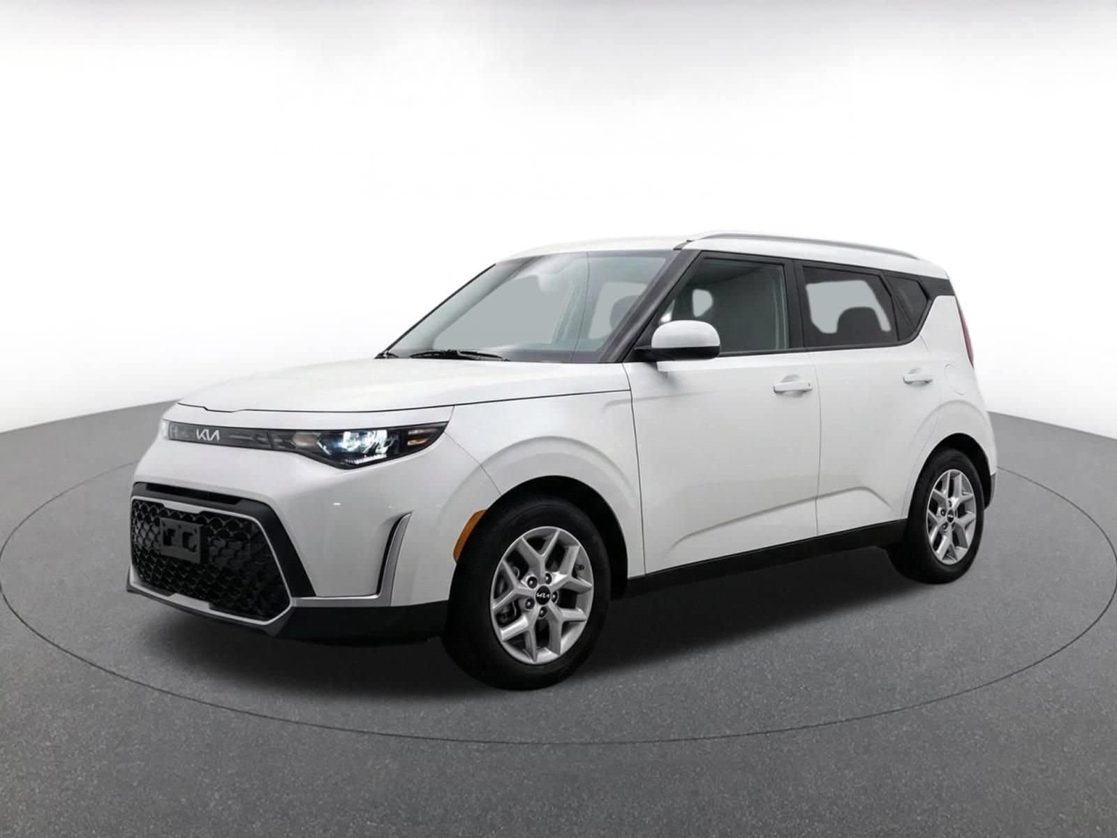 Thumbnail: 2025 Kia Soul - 3